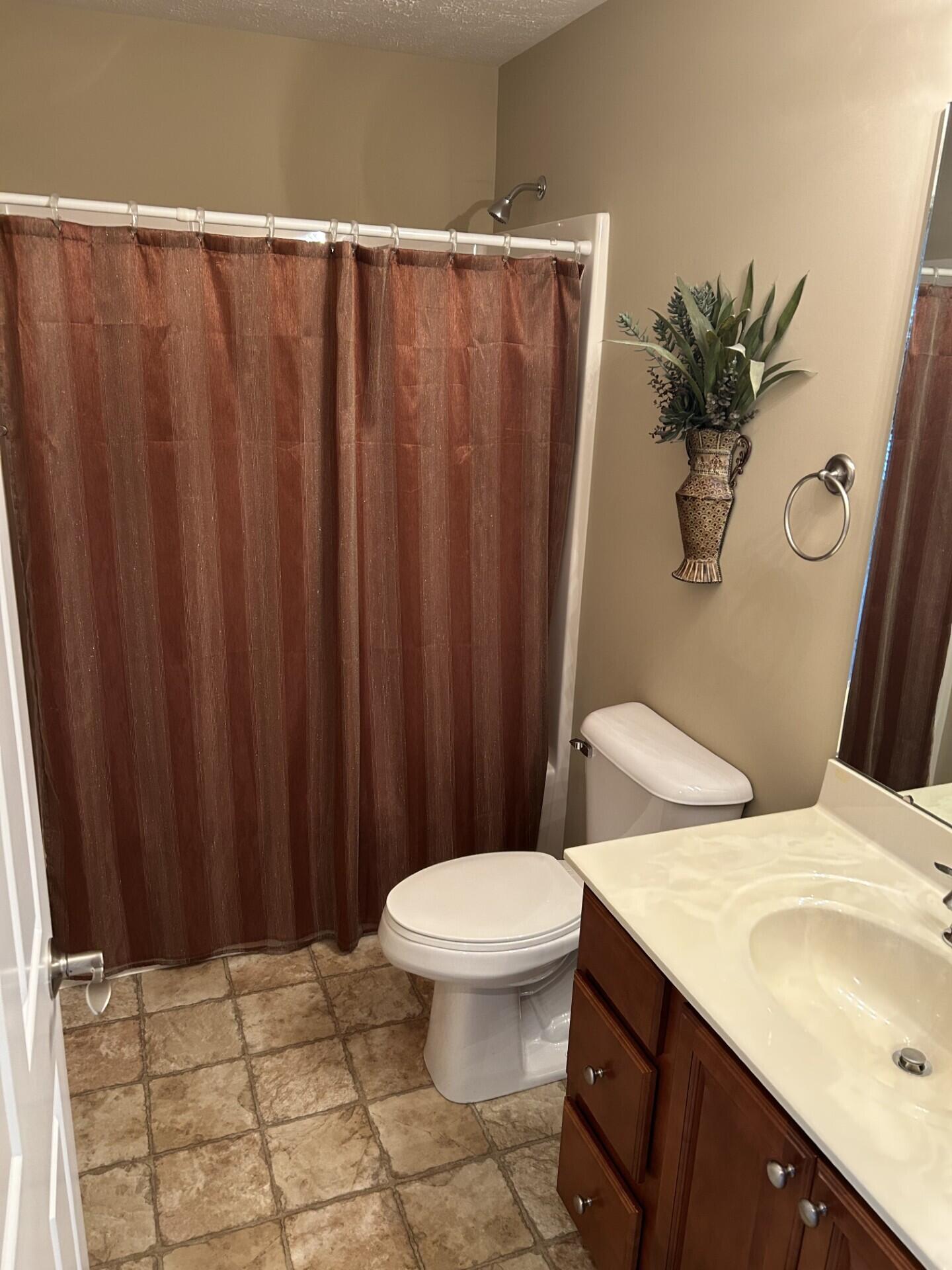 909 Stoneybrook Drive, Saint Marys, Ohio 45885