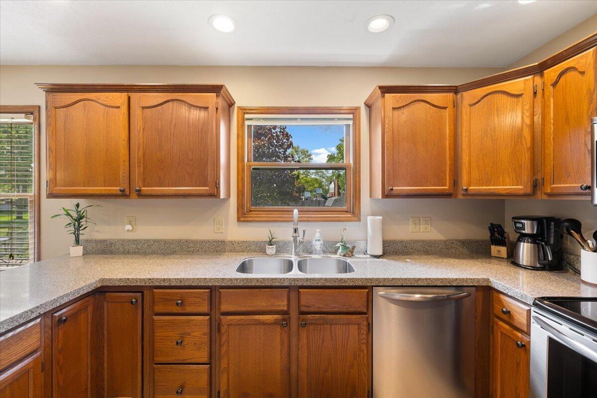 3344 Sea Turtle Drive, Dayton, Ohio 45414