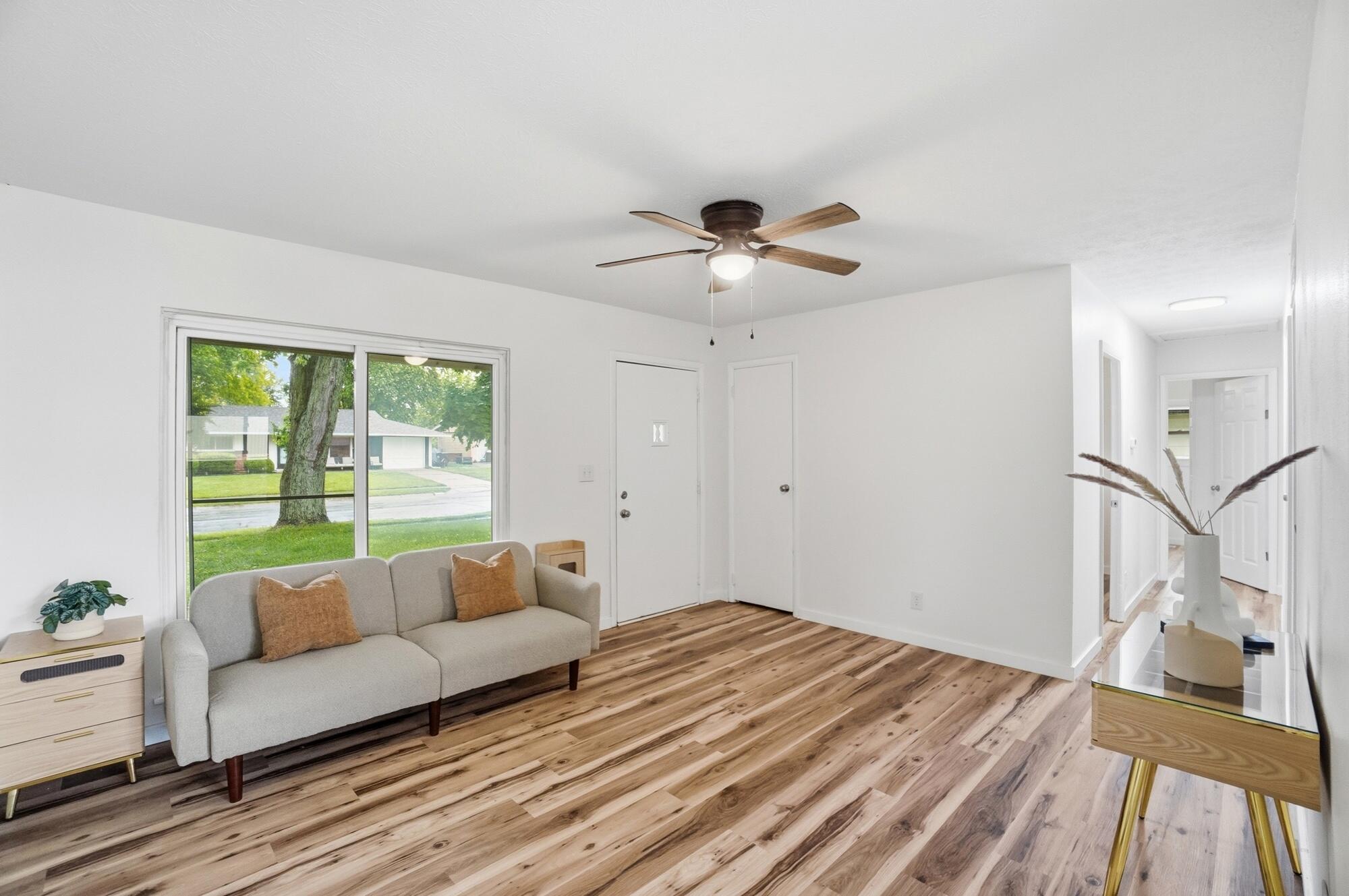 1923 Portage Path, Springfield, Ohio 45506