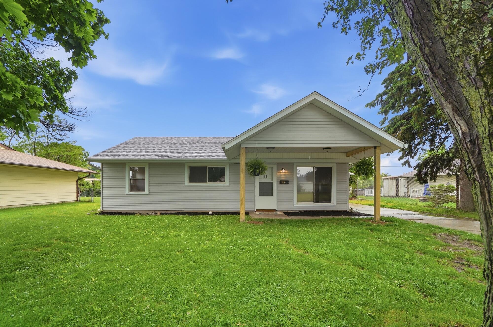 1923 Portage Path, Springfield, Ohio 45506