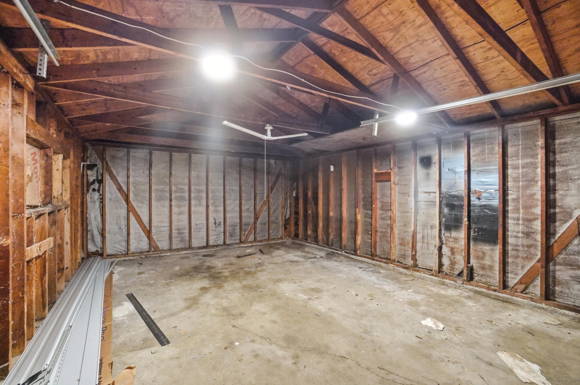 1923 Portage Path, Springfield, Ohio 45506