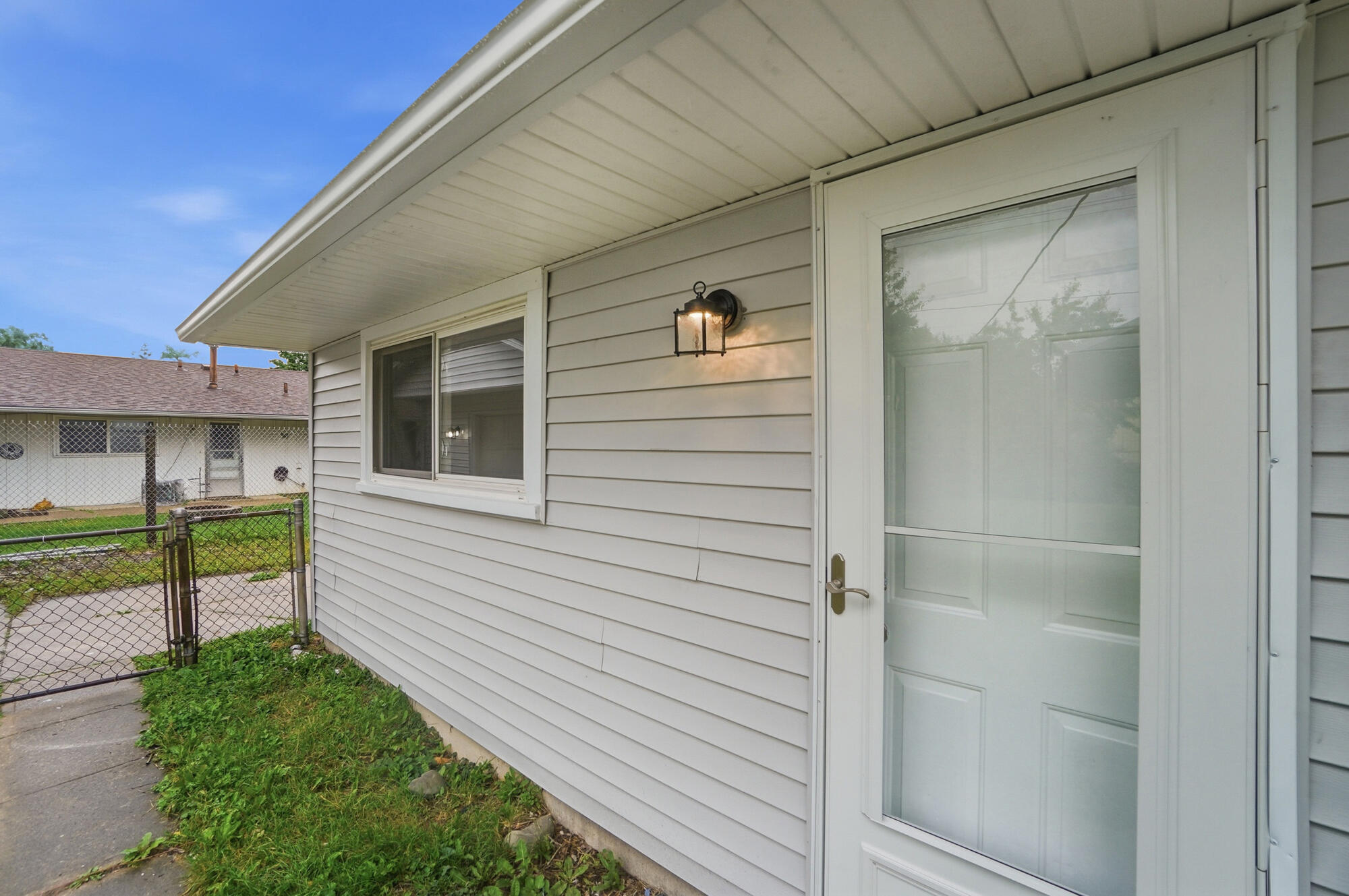 1923 Portage Path, Springfield, Ohio 45506