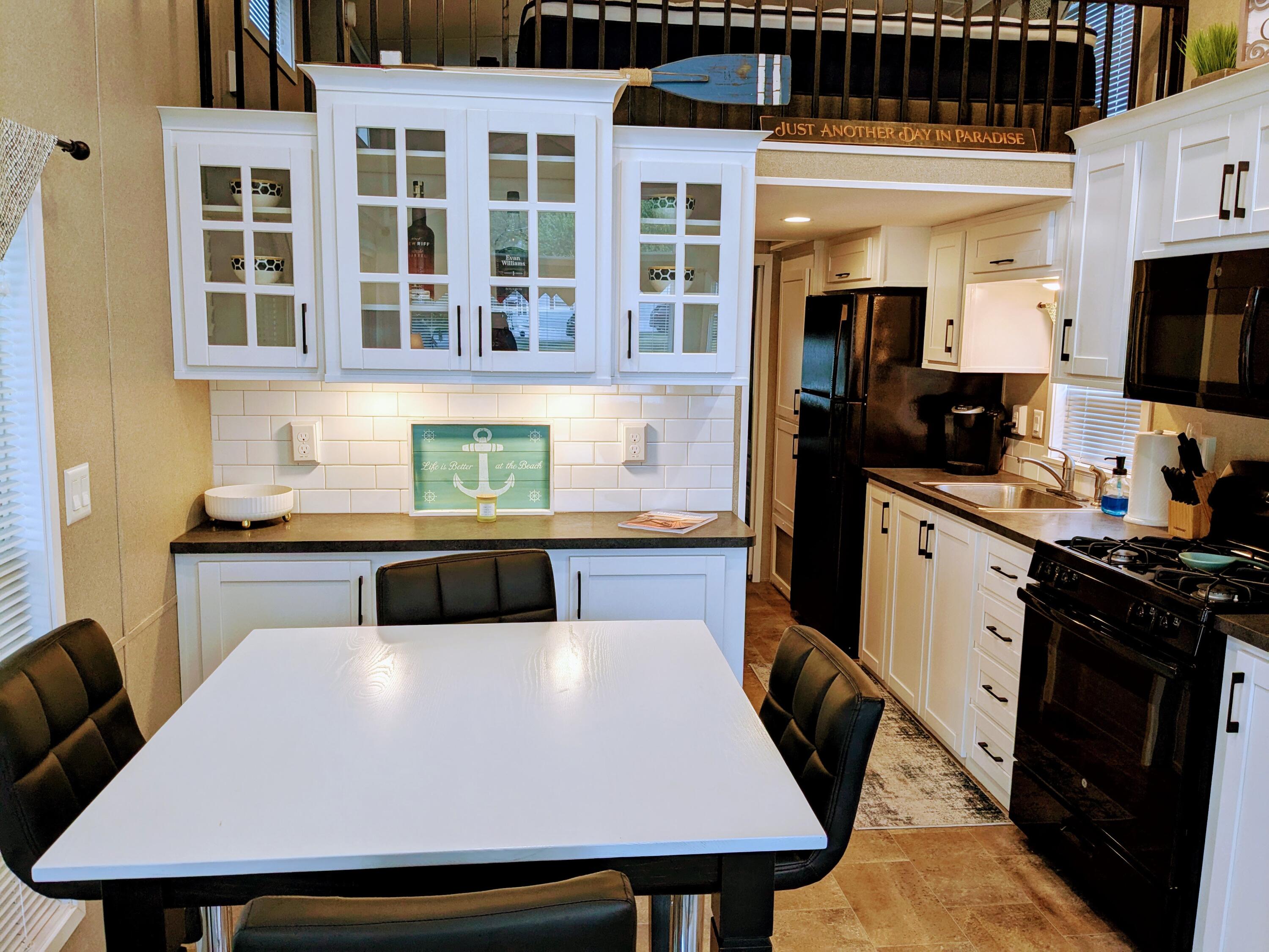 11377 Township Road 266, Lakeview, Ohio 43331
