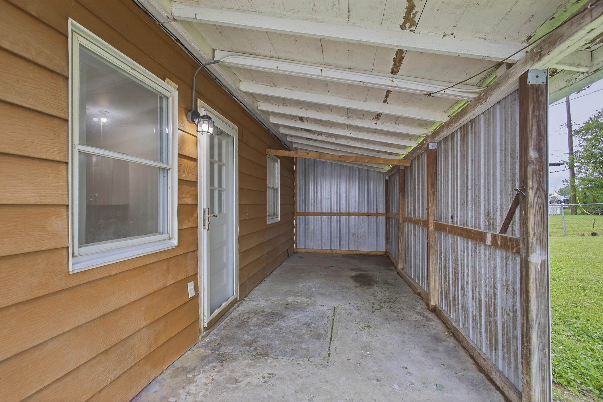 325 Gruen Drive, Springfield, Ohio 45505