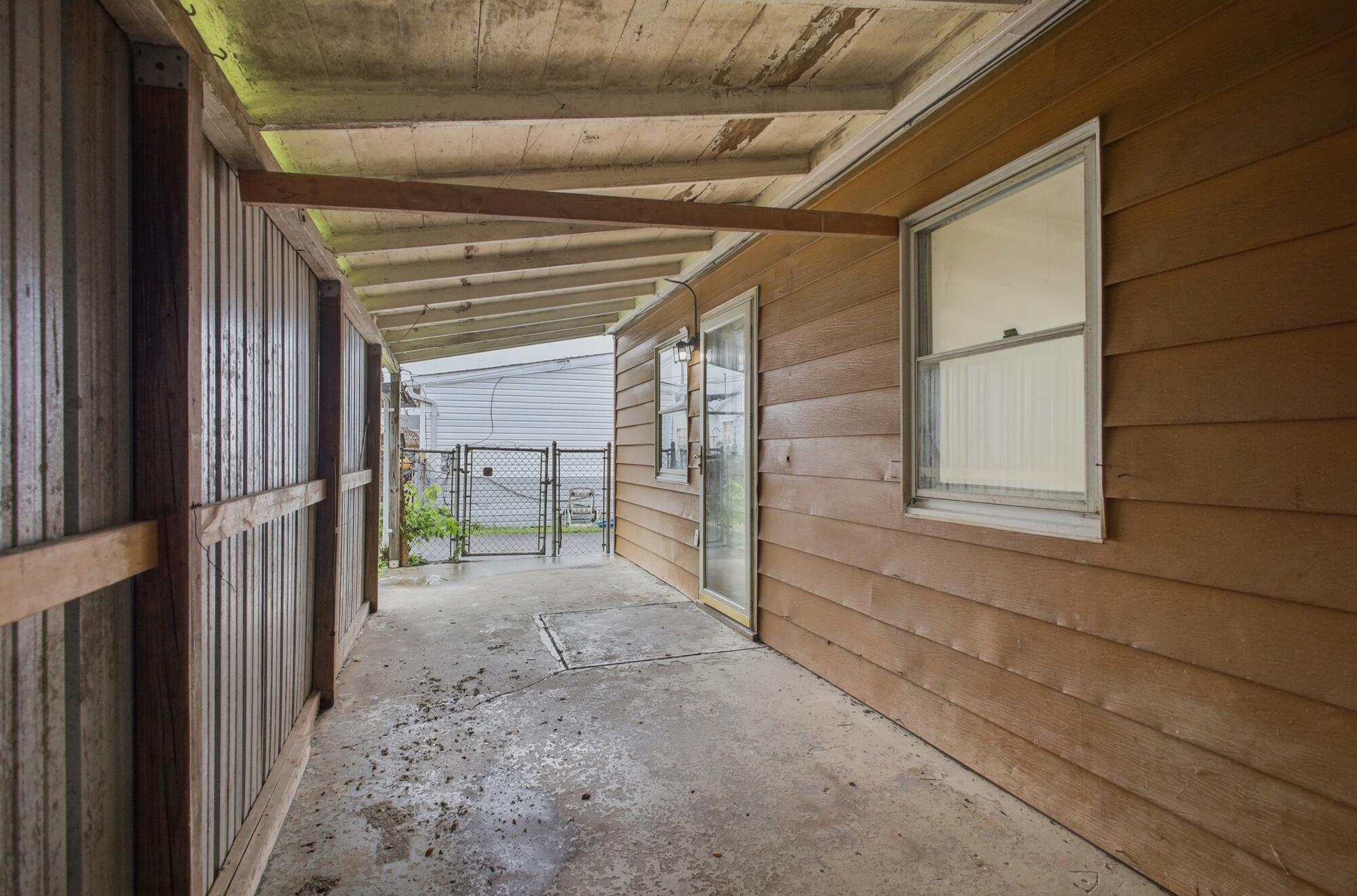 325 Gruen Drive, Springfield, Ohio 45505