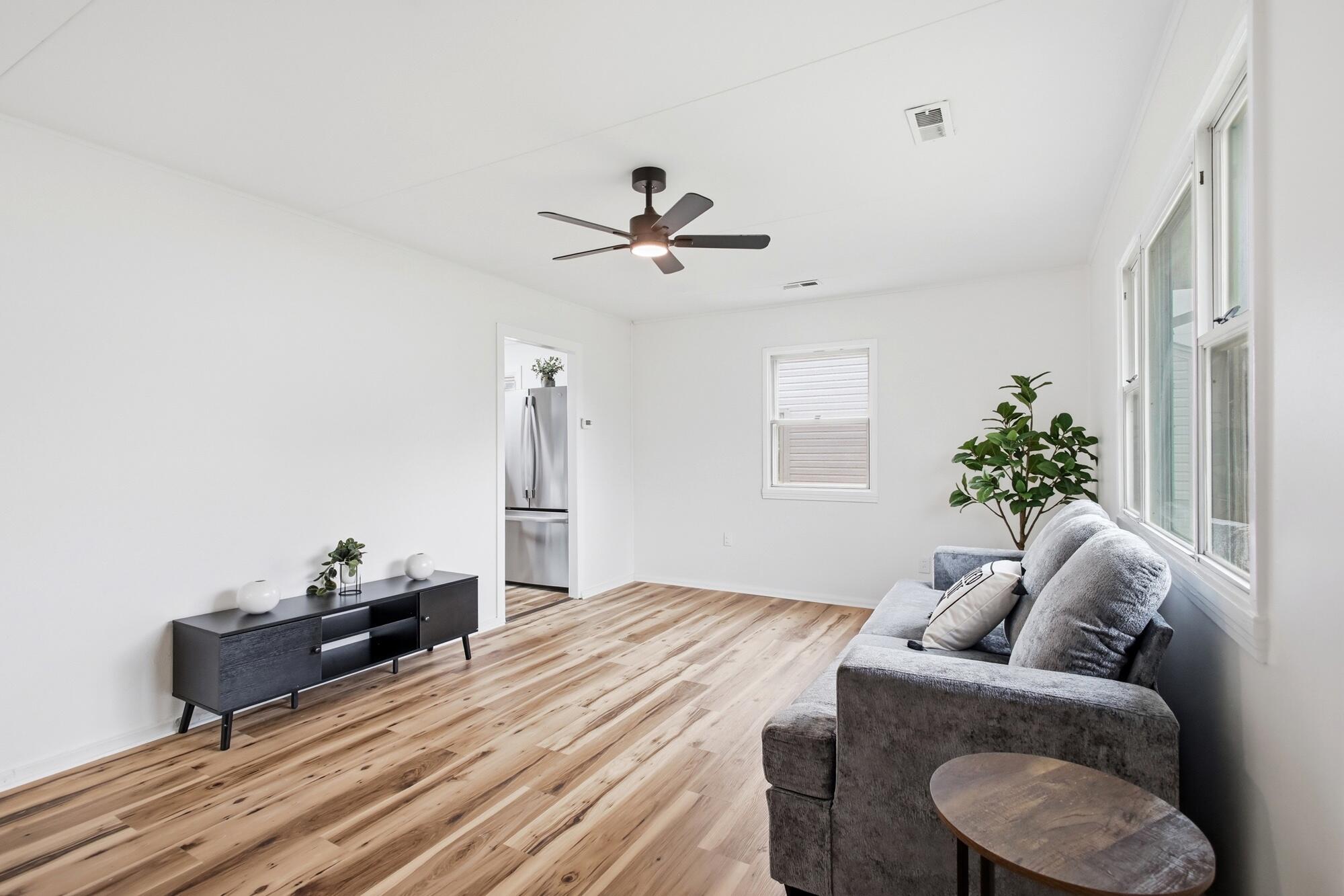 325 Gruen Drive, Springfield, Ohio 45505