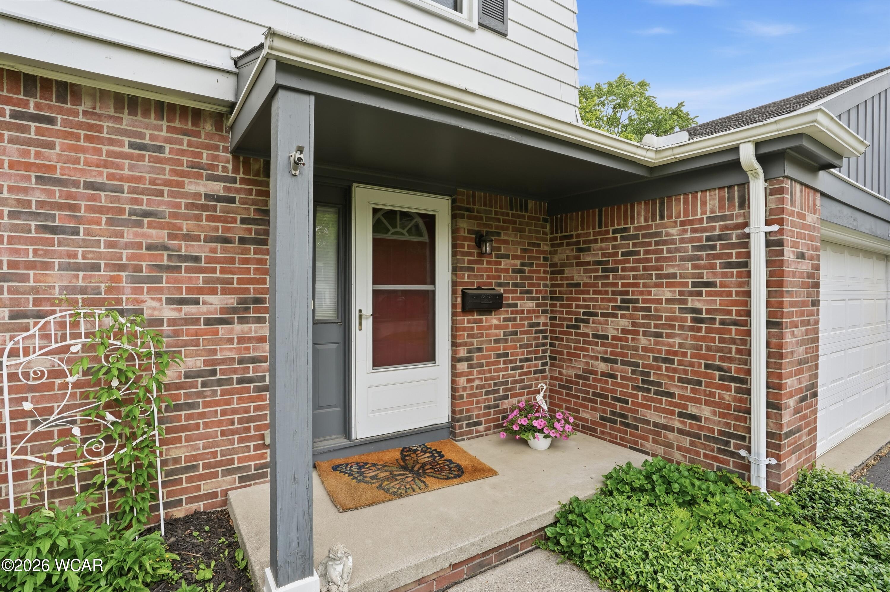 6926 Fredericksburg Drive, Sylvania, Ohio