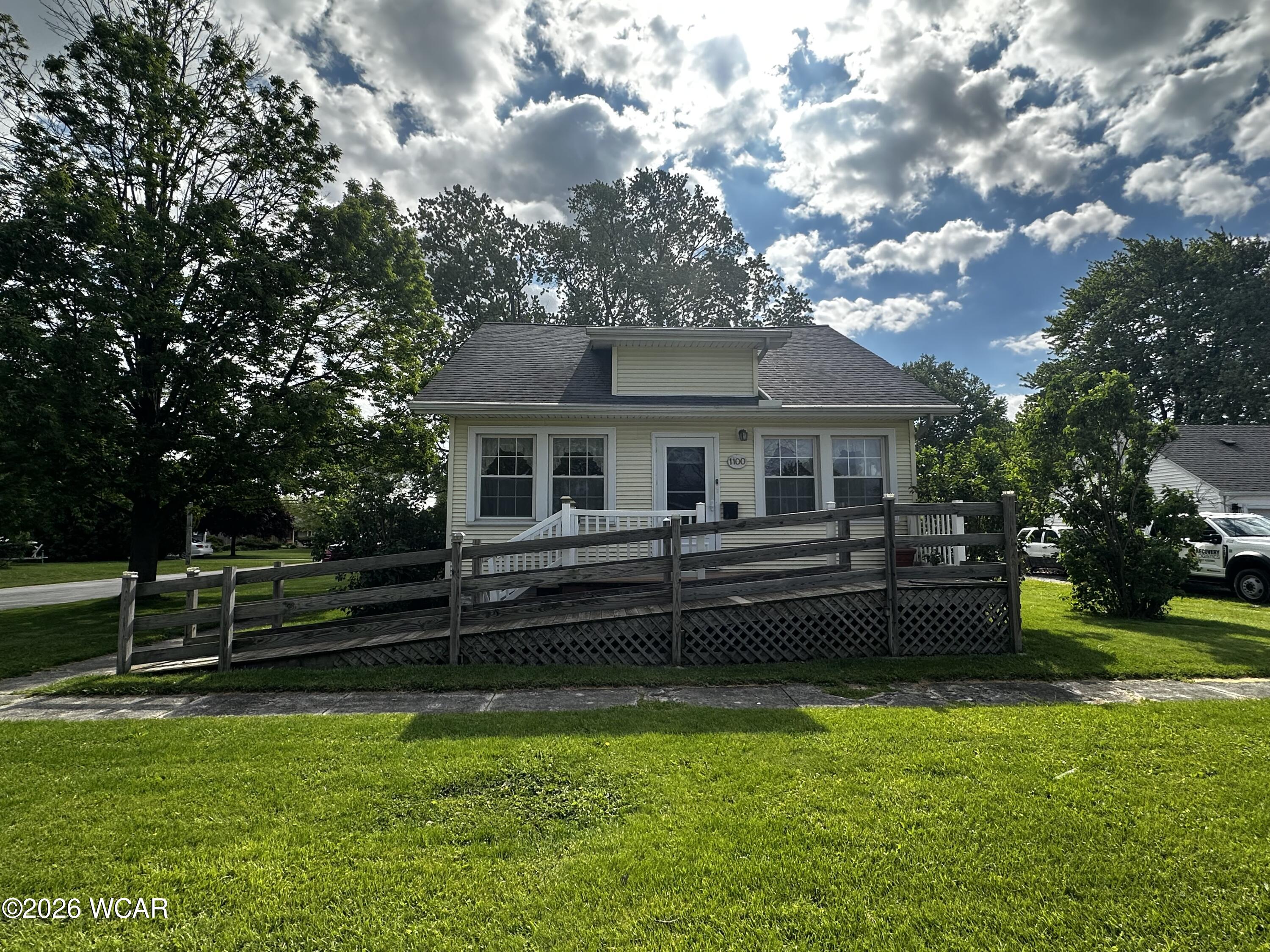 1100 Main Street, Fostoria, Ohio