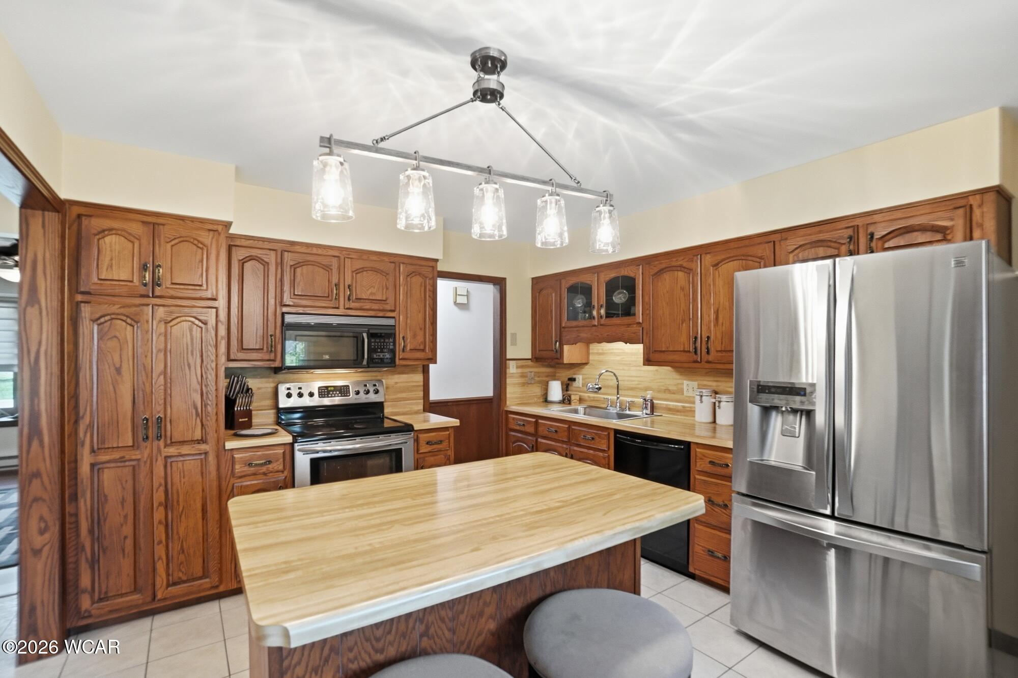 2555 Sherwood Drive, Lima, Ohio