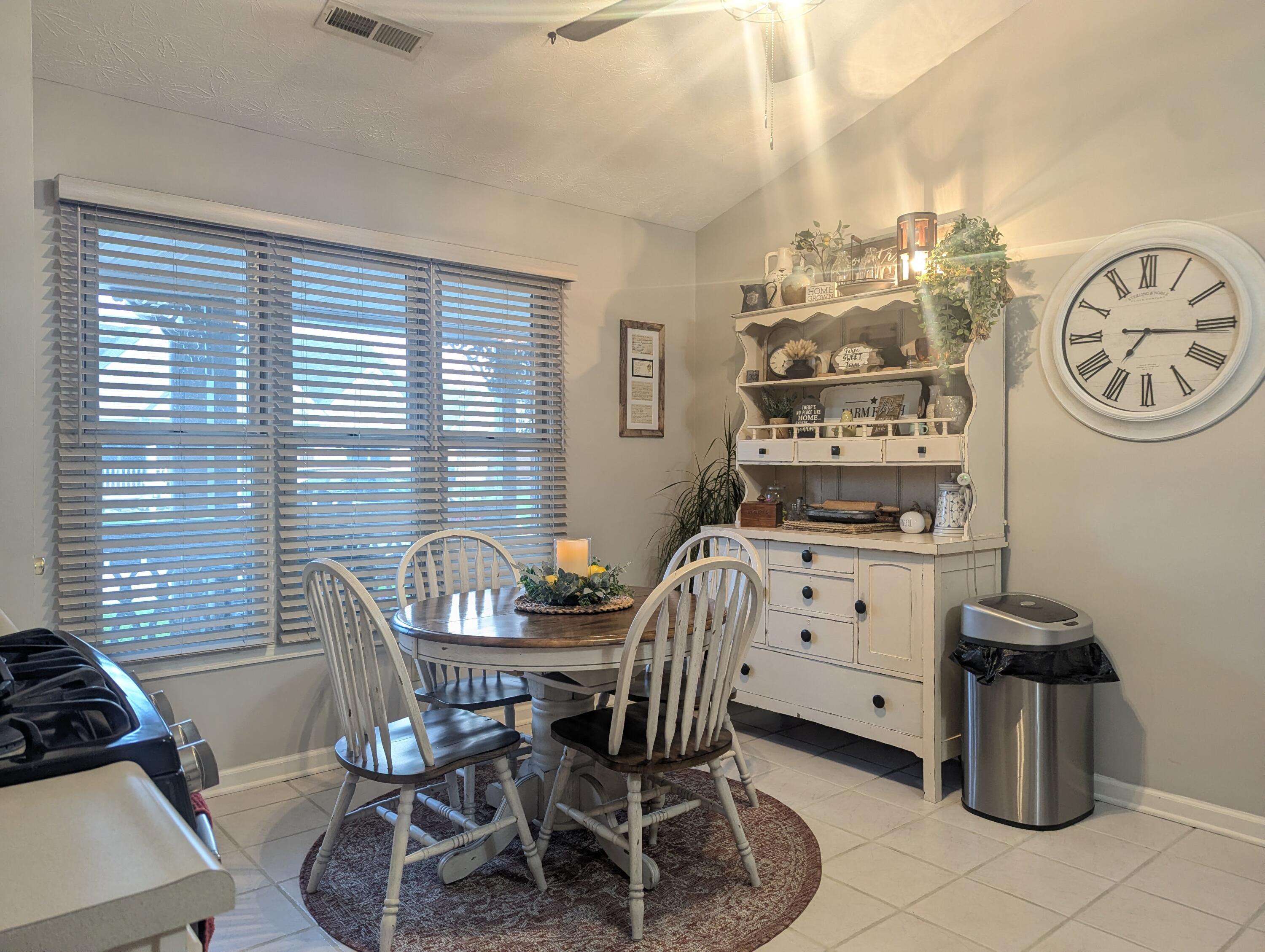 1602 Oldham Drive, Springfield, Ohio 45503