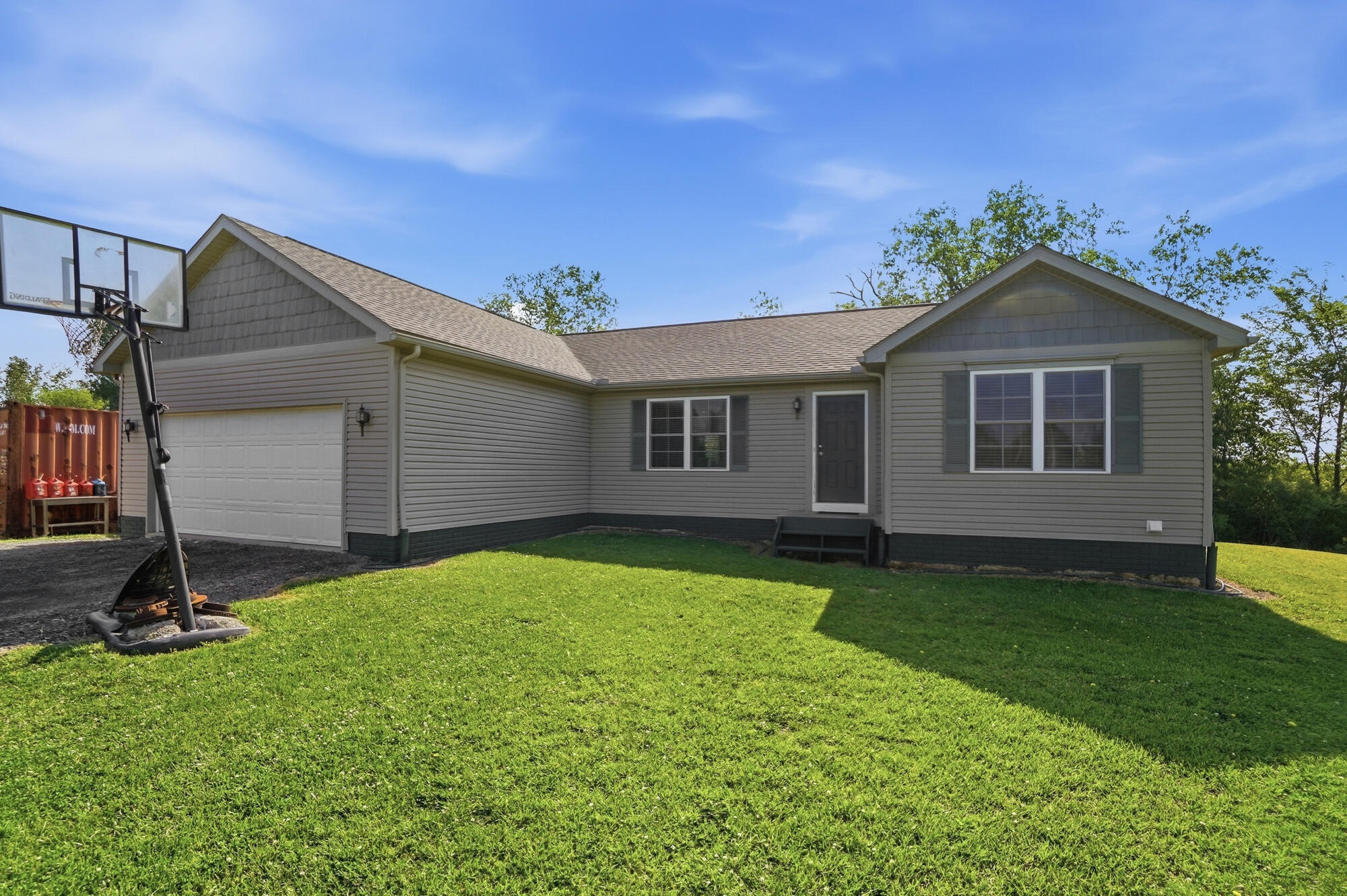 3435 State Route 187, London, Ohio 43140