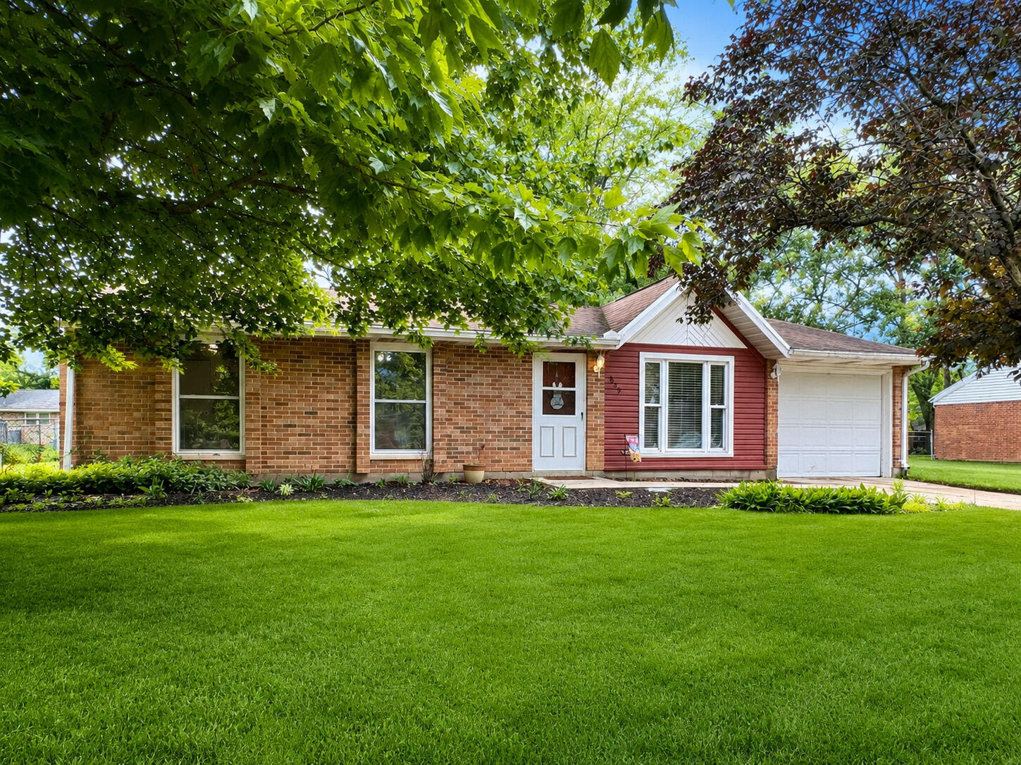 809 Canterbury Drive, Wapakoneta, Ohio 45895