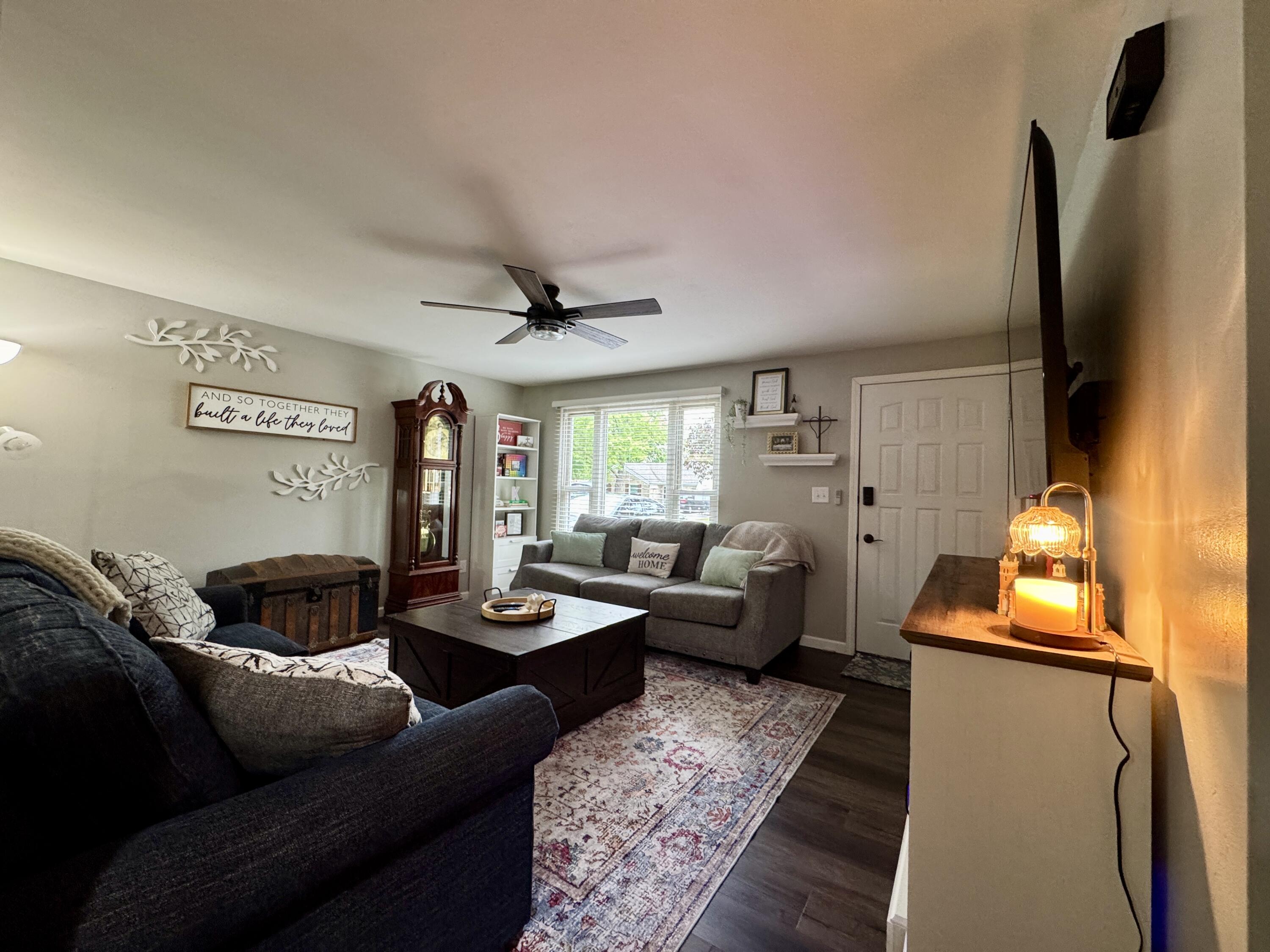 809 Canterbury Drive, Wapakoneta, Ohio 45895