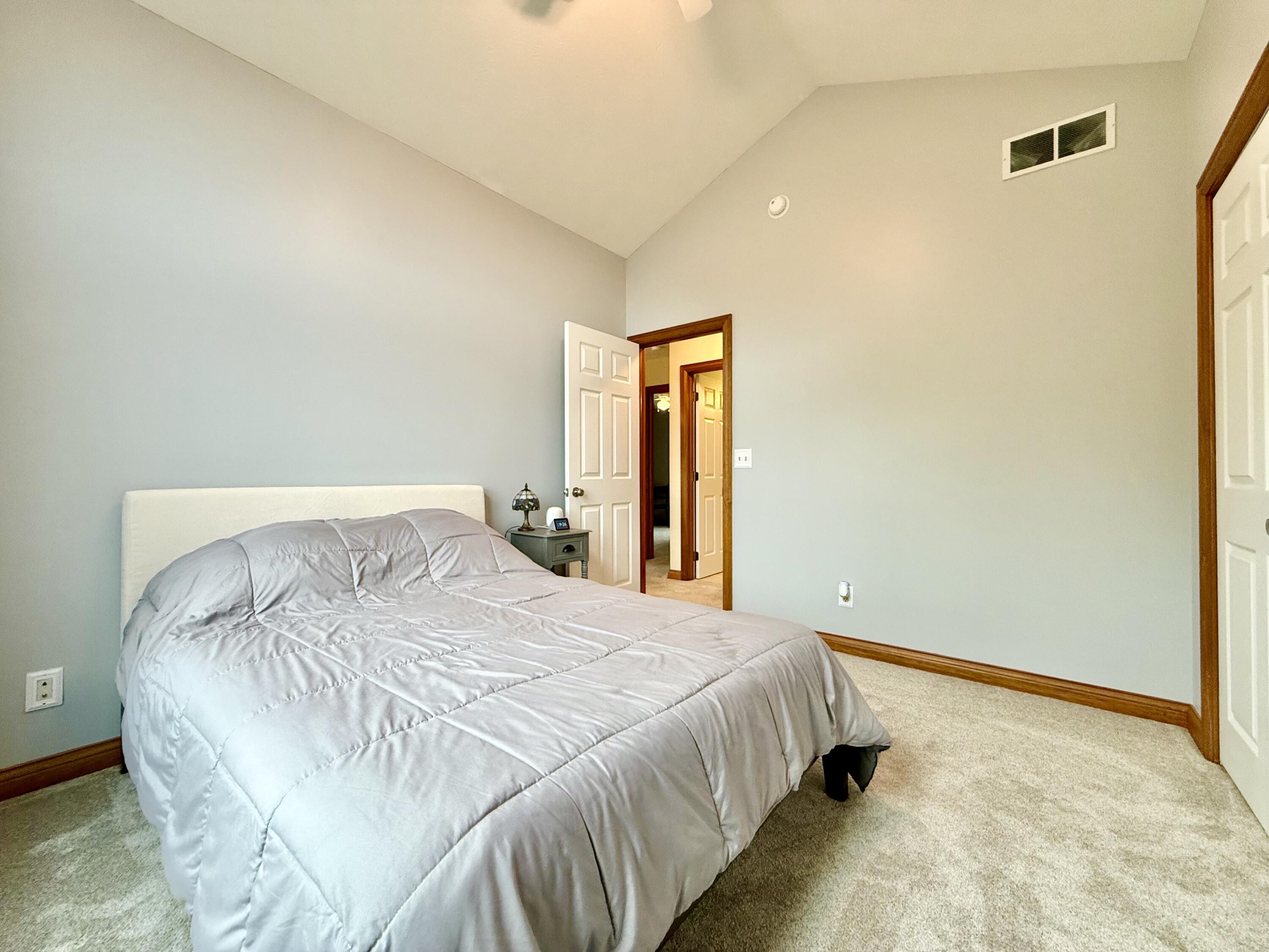 5831 Ridgewood Road, Springfield, Ohio 45502