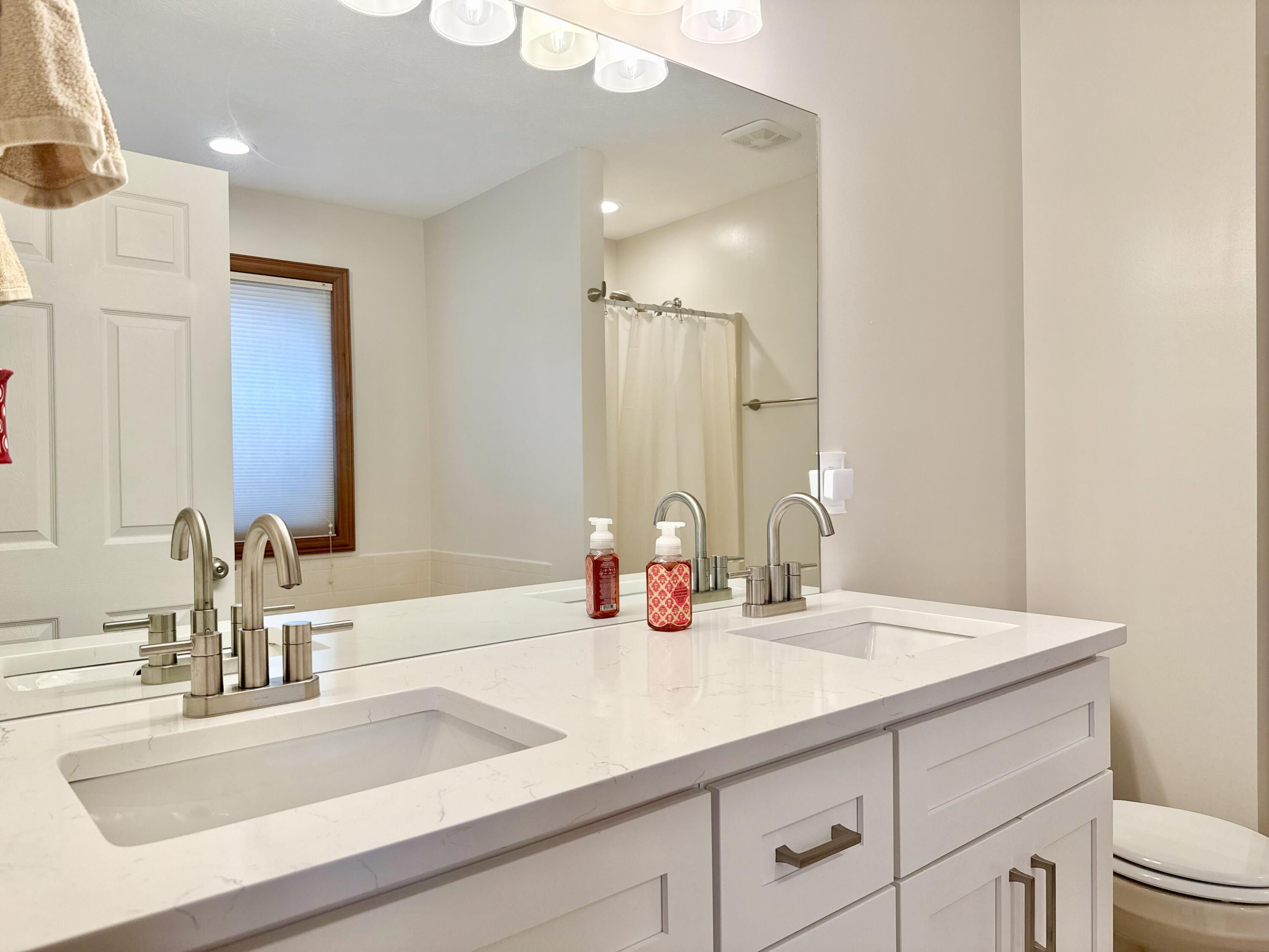 5831 Ridgewood Road, Springfield, Ohio 45502