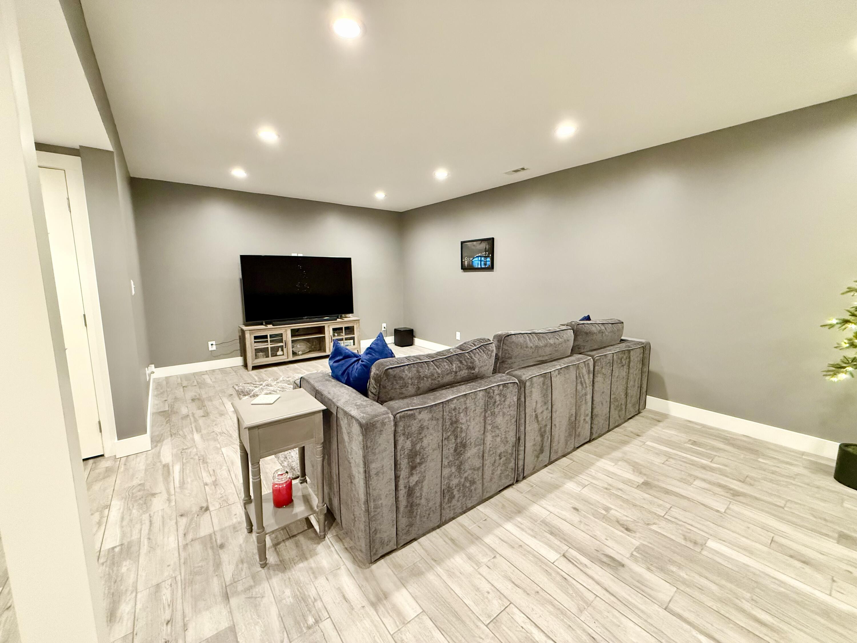 5831 Ridgewood Road, Springfield, Ohio 45502