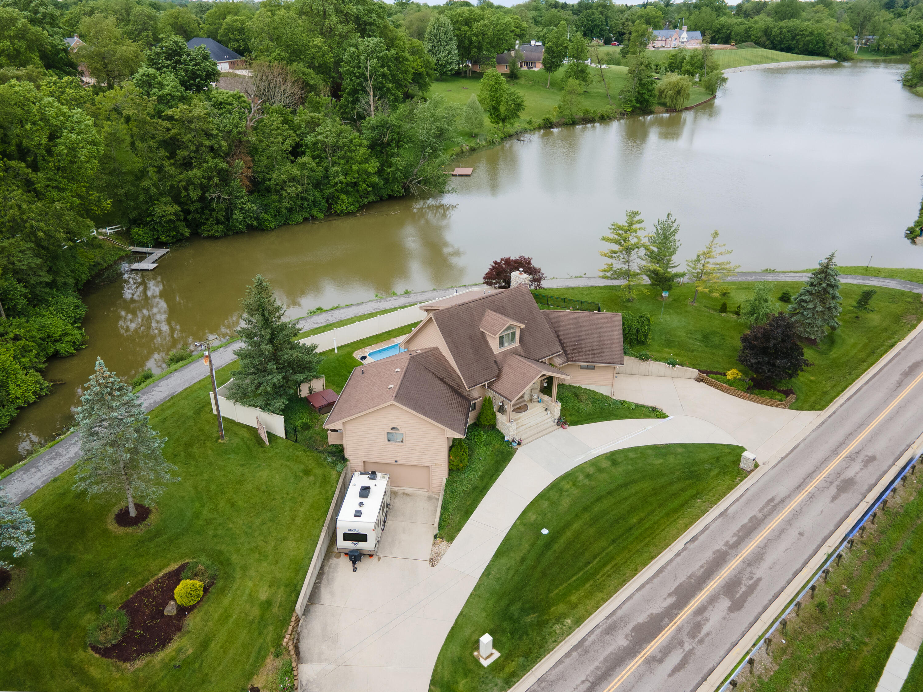 1000 Echo Lake Drive, Piqua, Ohio 45356