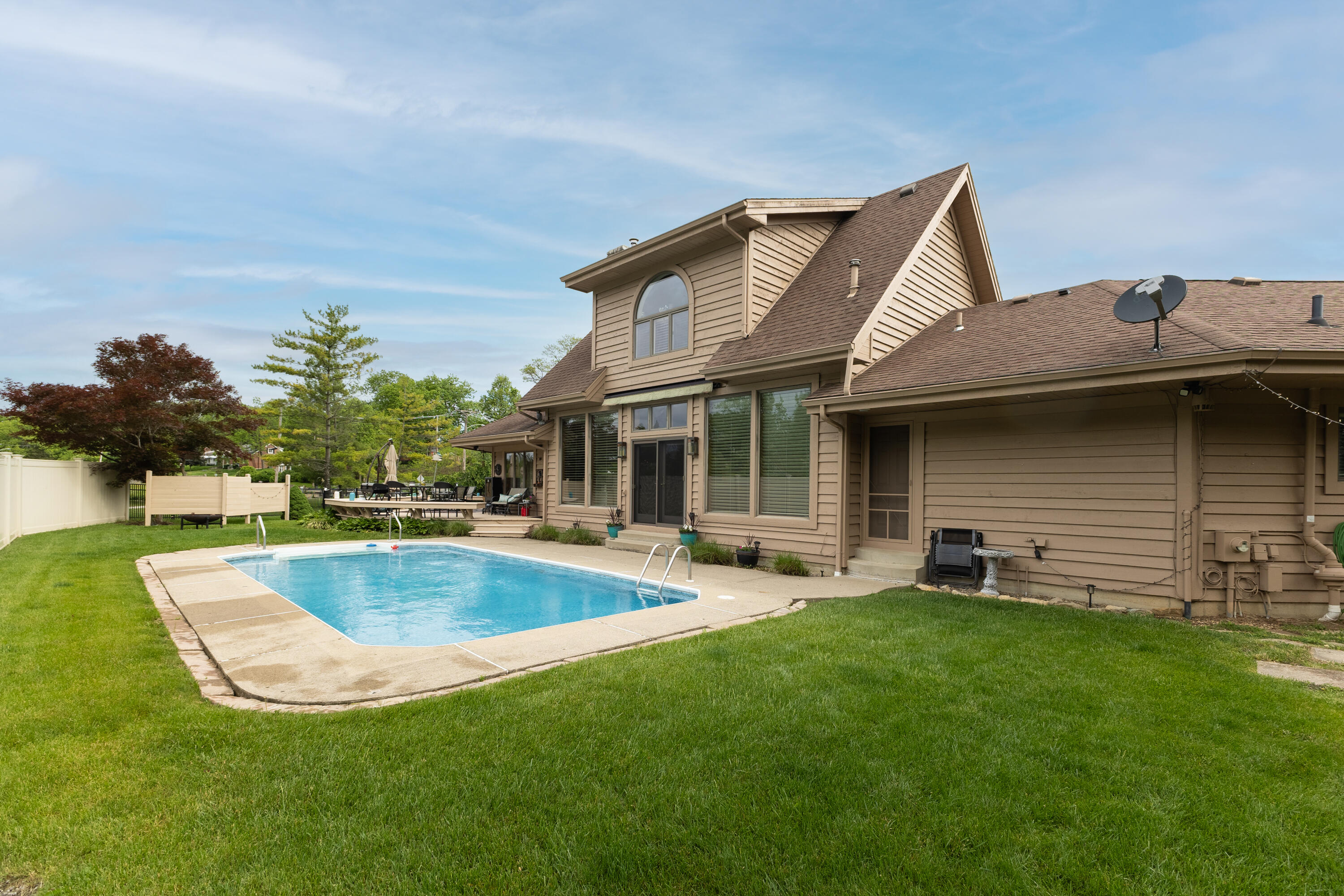 1000 Echo Lake Drive, Piqua, Ohio 45356