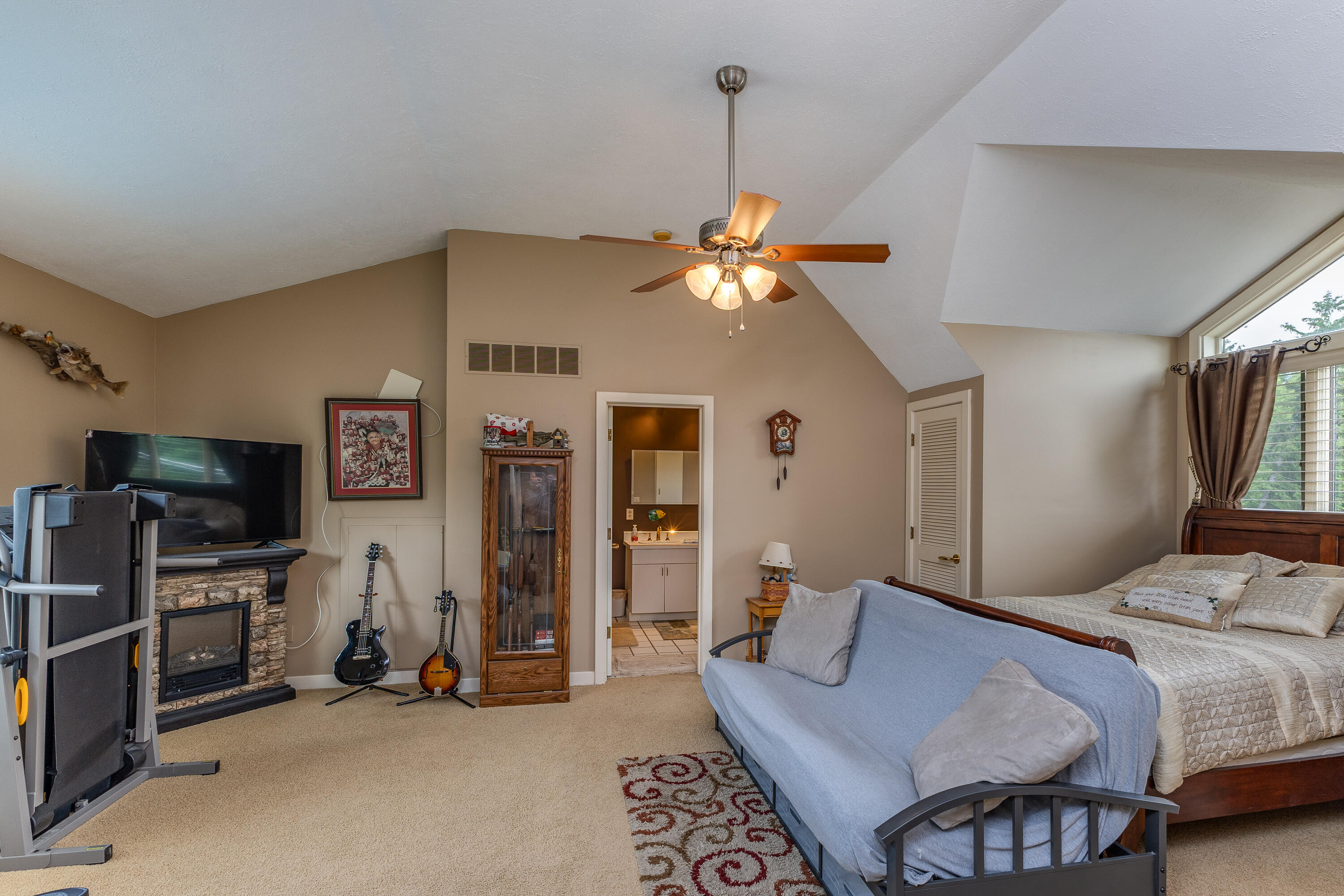 1000 Echo Lake Drive, Piqua, Ohio 45356