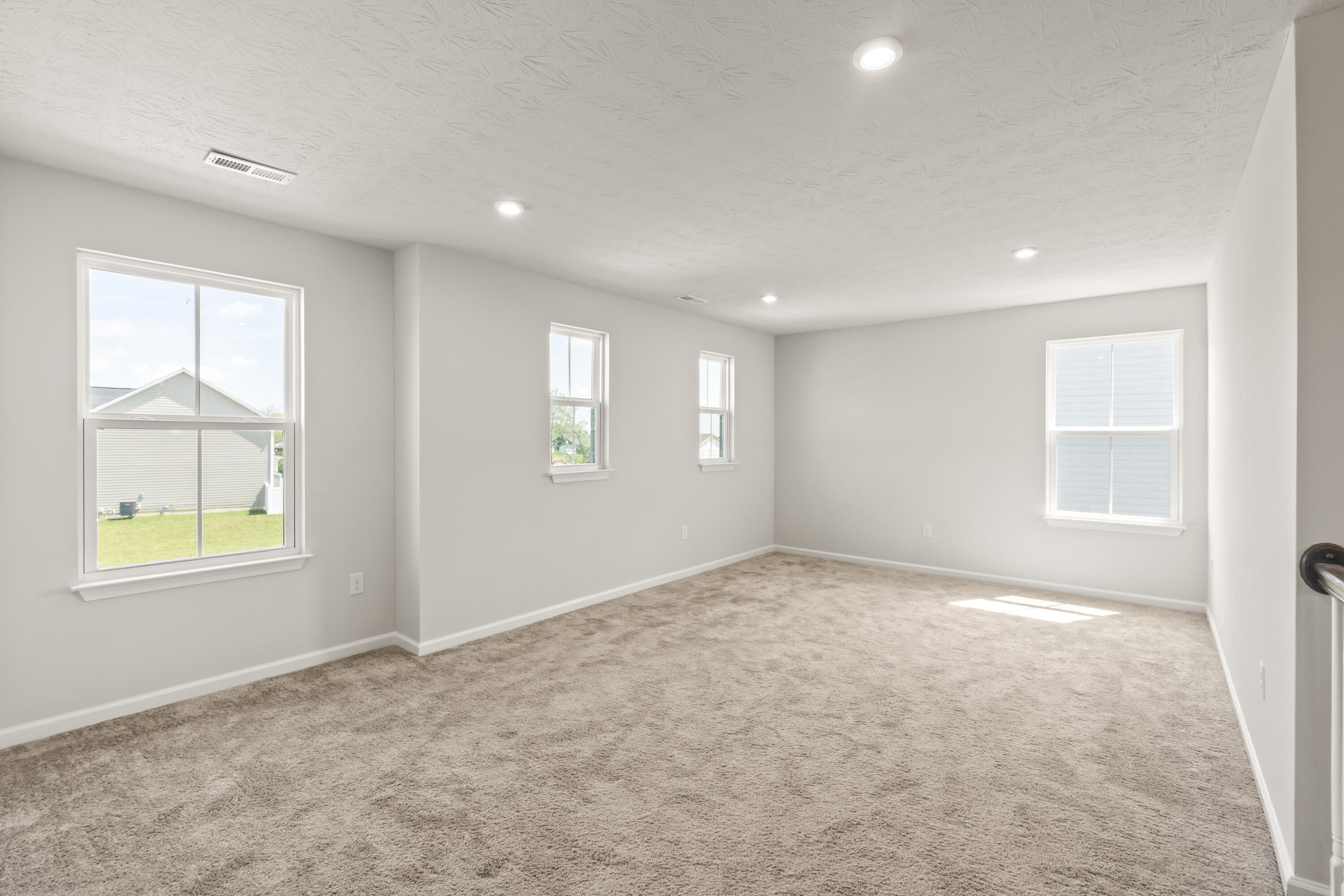 2806 Newcastle Drive, Troy, Ohio 45373