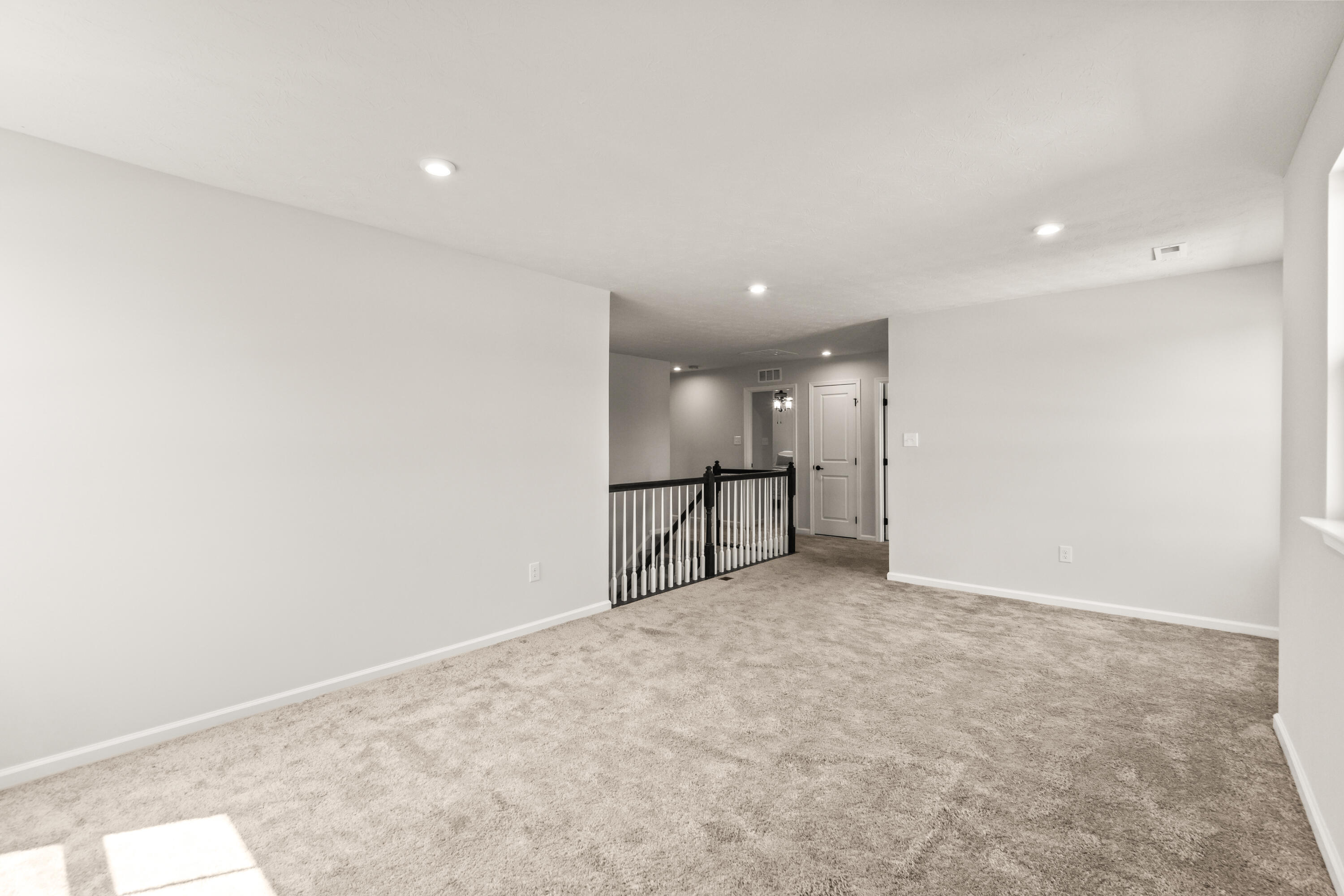2806 Newcastle Drive, Troy, Ohio 45373