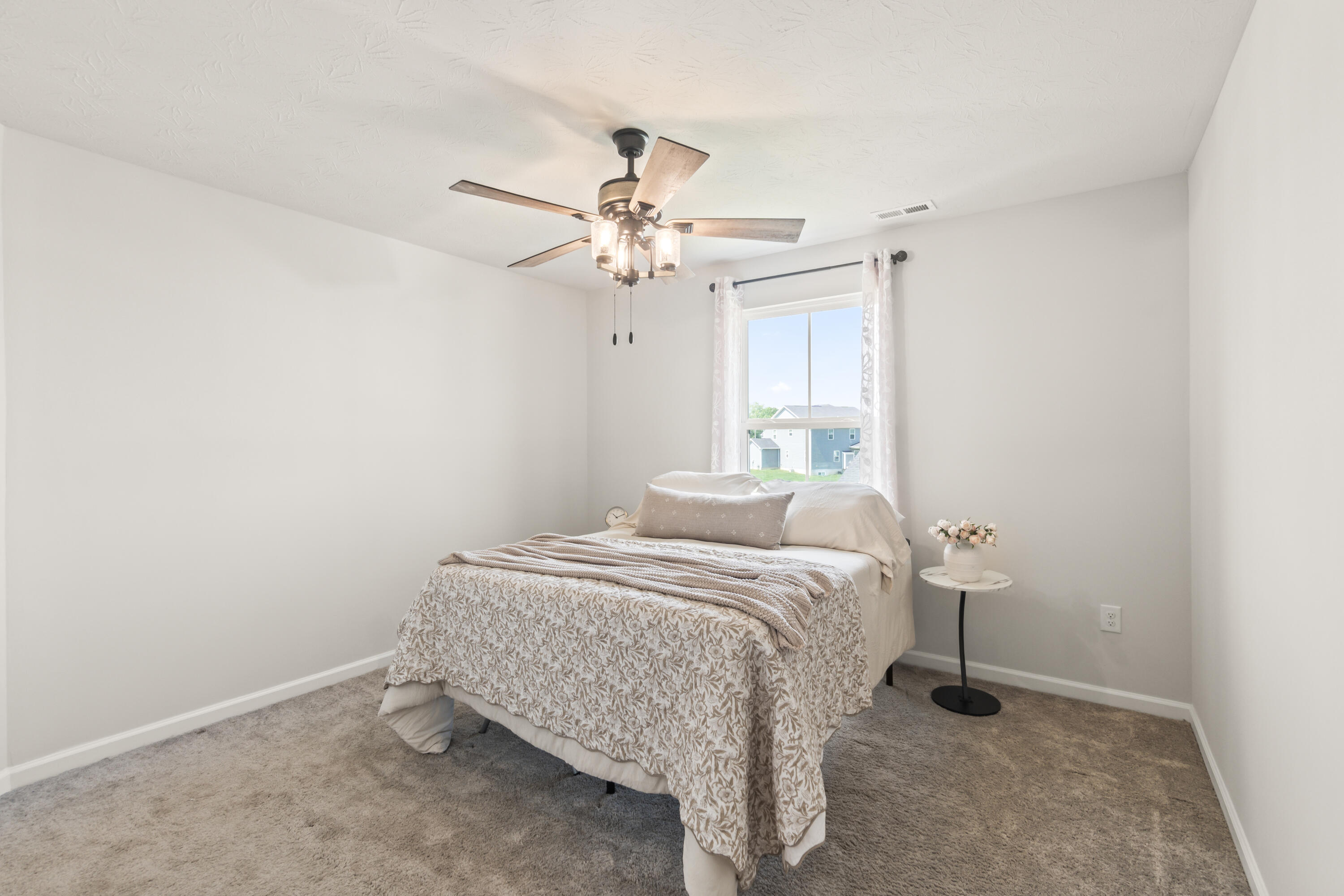 2806 Newcastle Drive, Troy, Ohio 45373