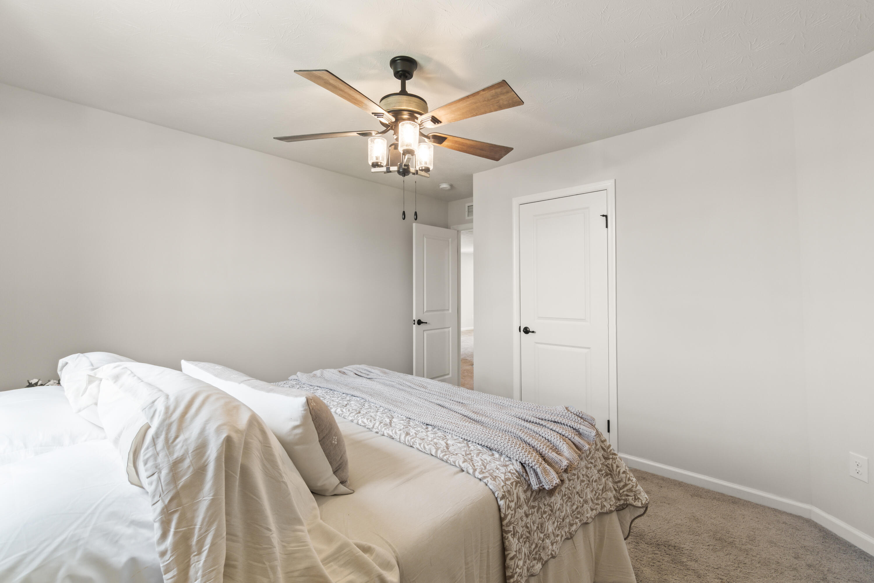 2806 Newcastle Drive, Troy, Ohio 45373