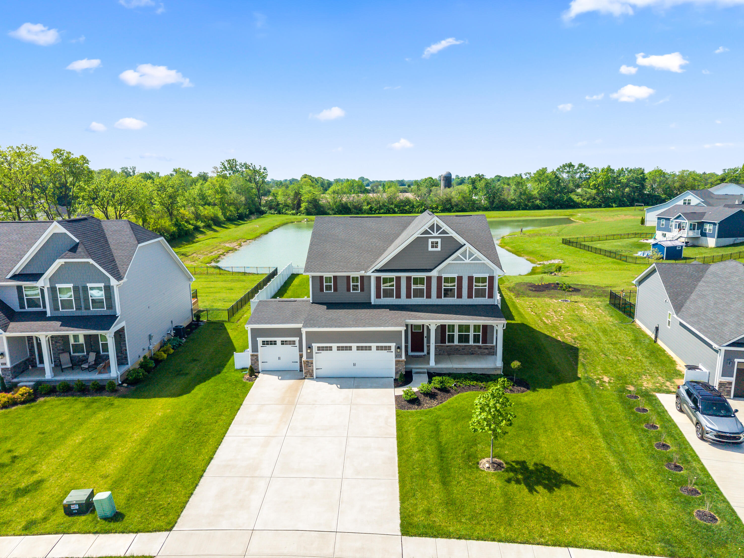 2806 Newcastle Drive, Troy, Ohio 45373