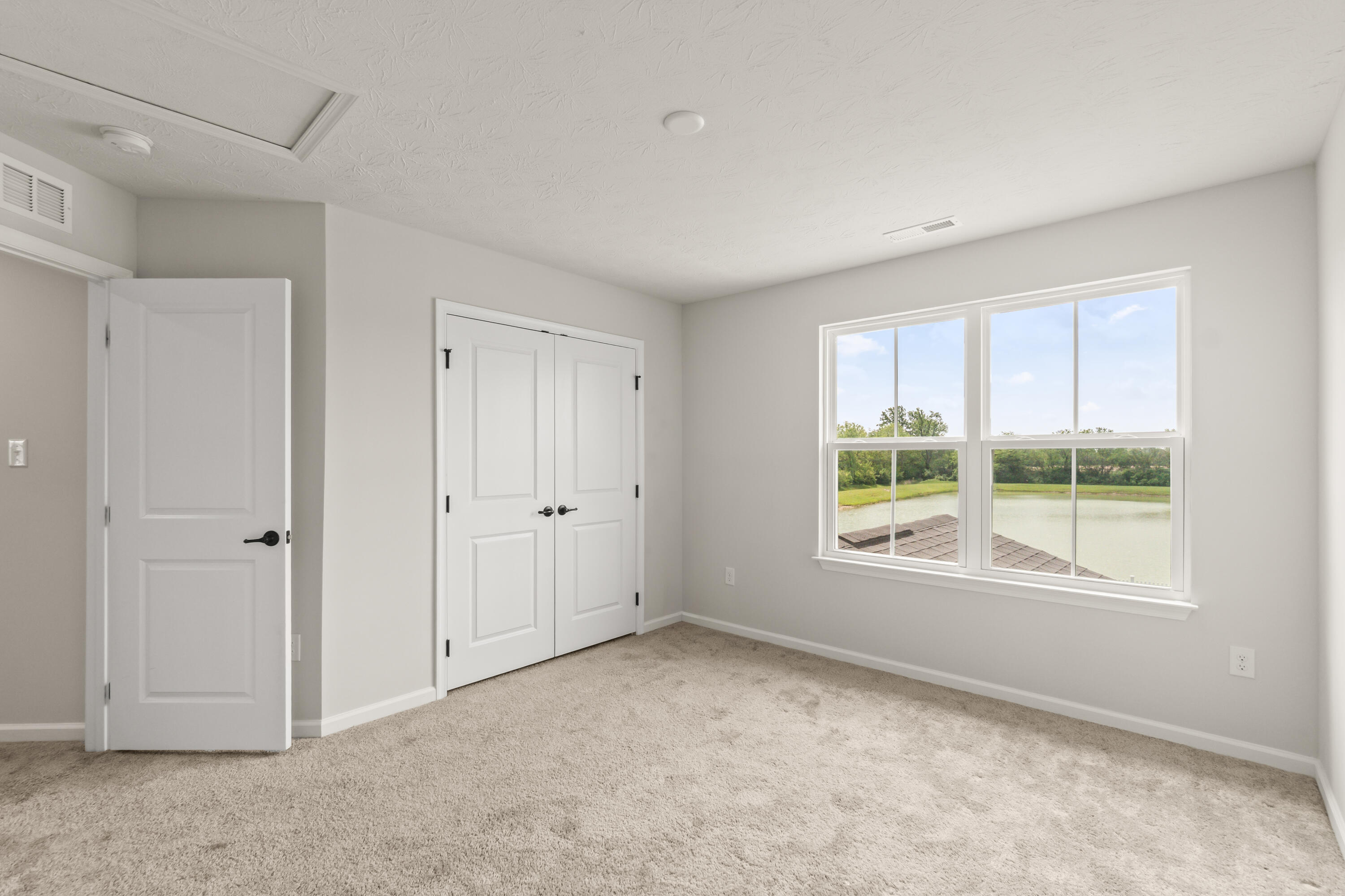 2806 Newcastle Drive, Troy, Ohio 45373