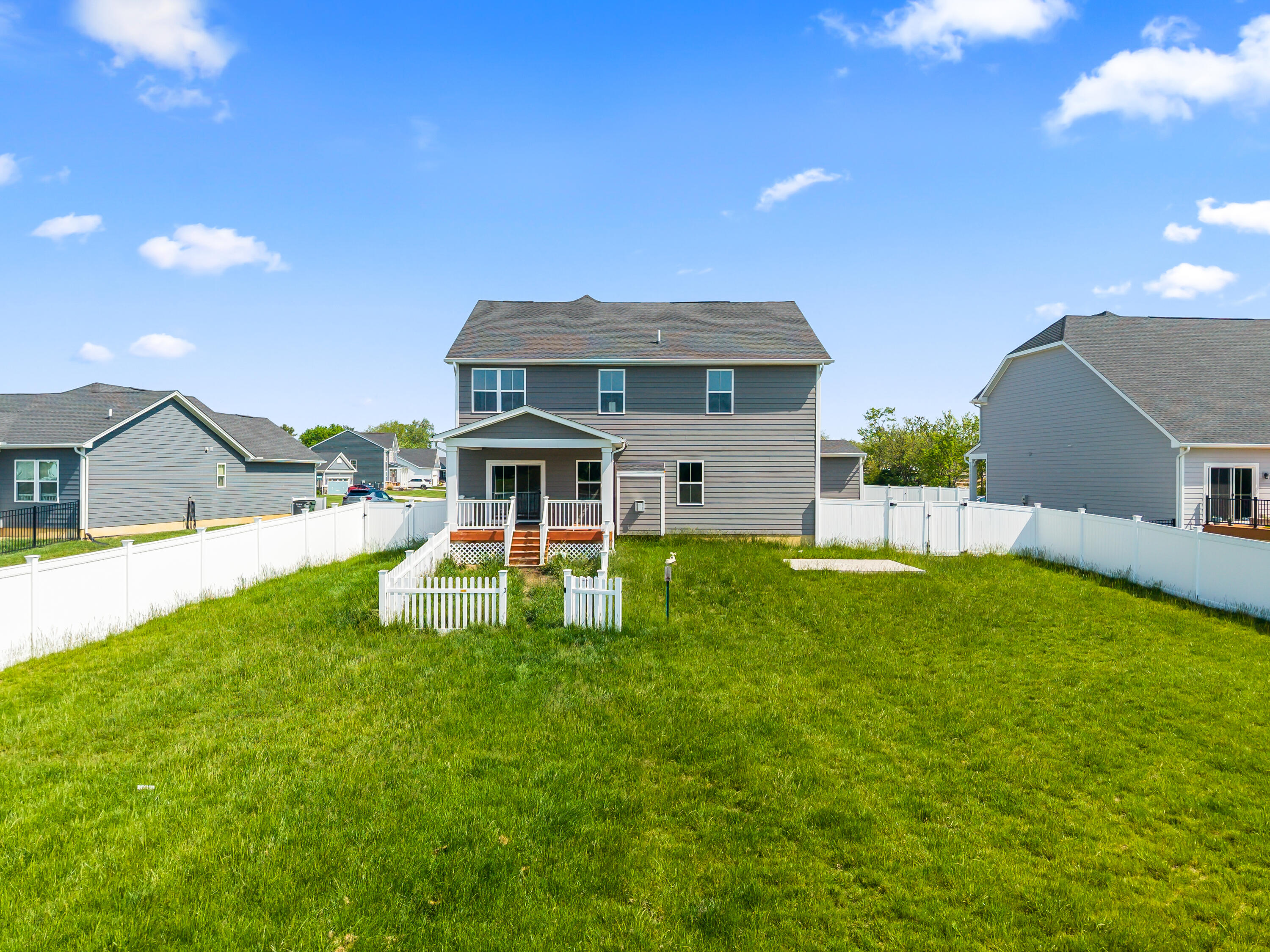 2806 Newcastle Drive, Troy, Ohio 45373