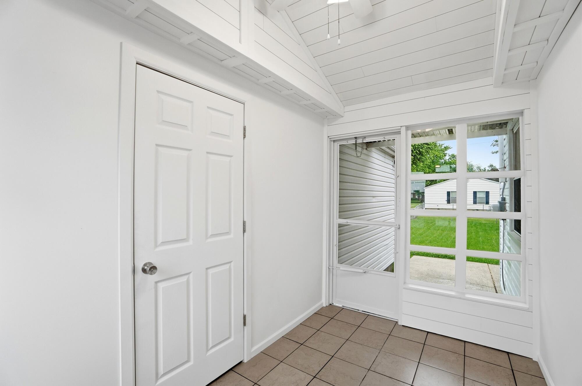 607 Lake Avenue, New Carlisle, Ohio 45344