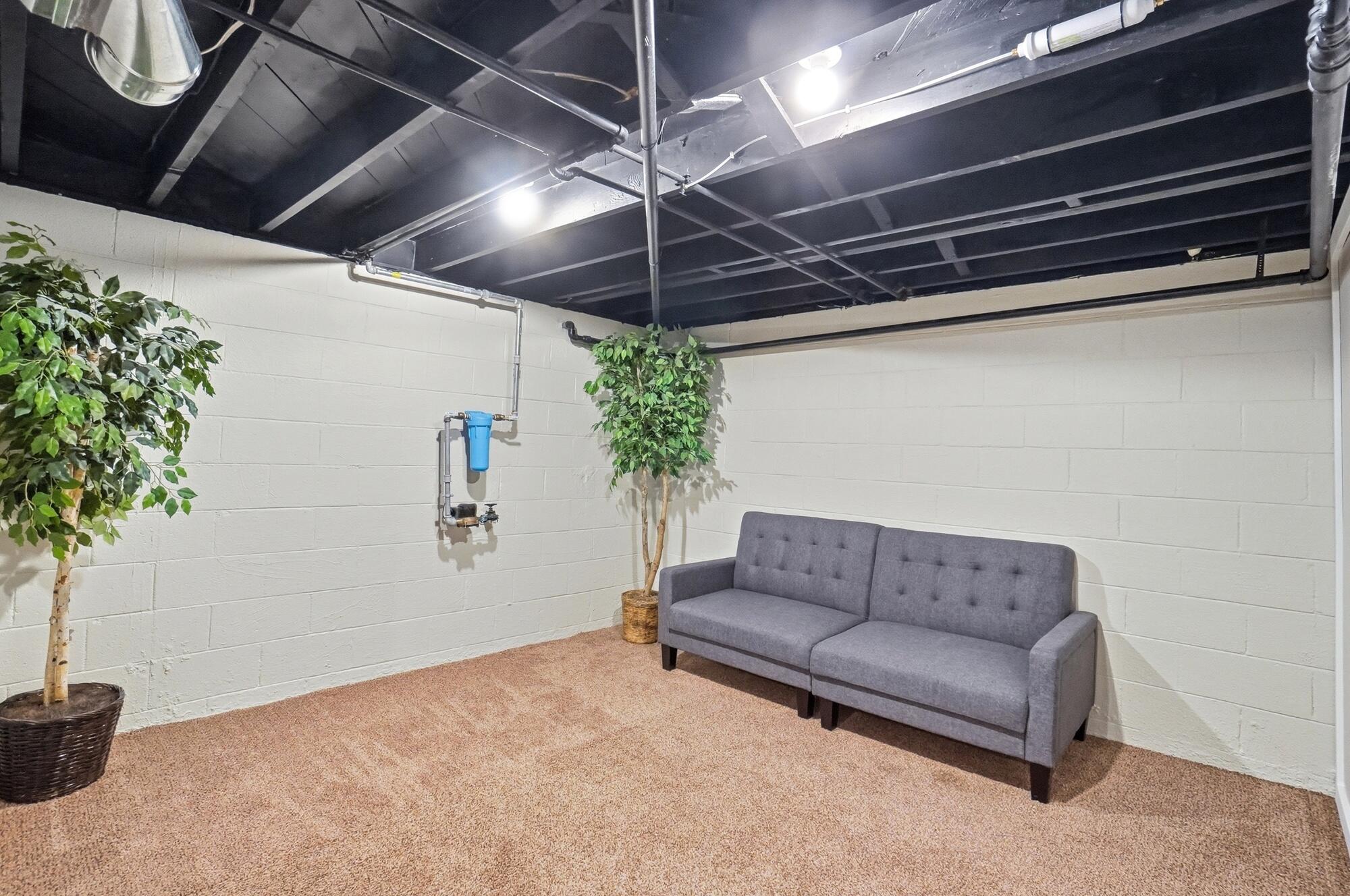 607 Lake Avenue, New Carlisle, Ohio 45344