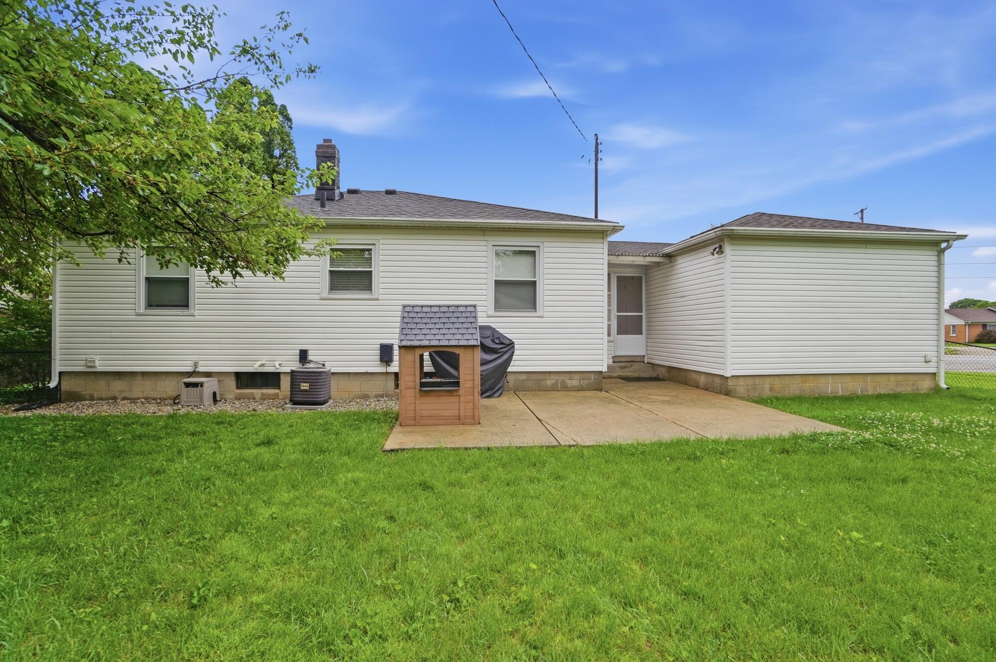 607 Lake Avenue, New Carlisle, Ohio 45344