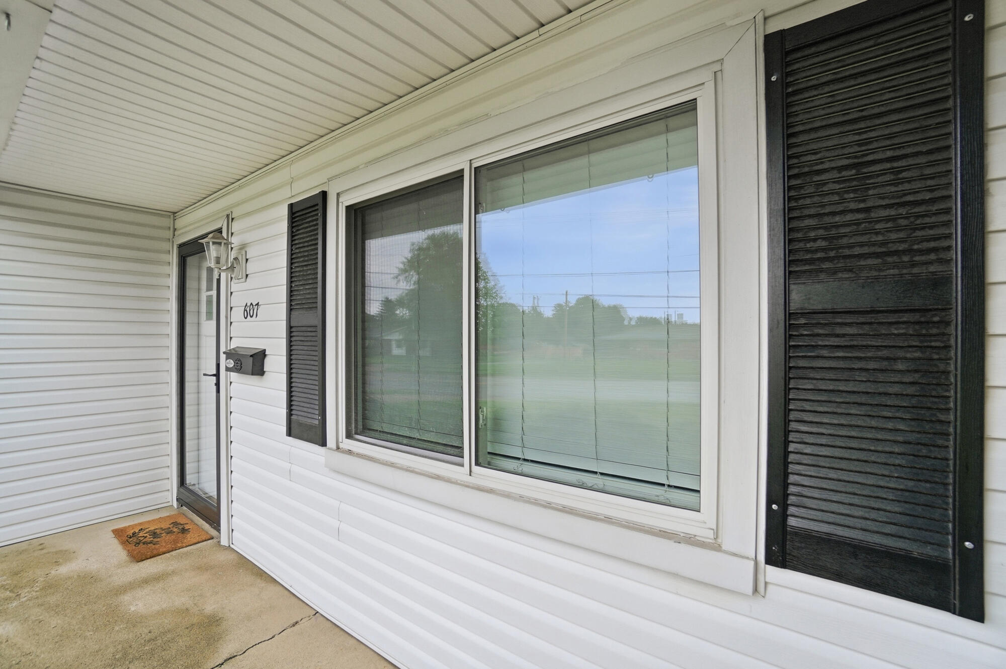 607 Lake Avenue, New Carlisle, Ohio 45344