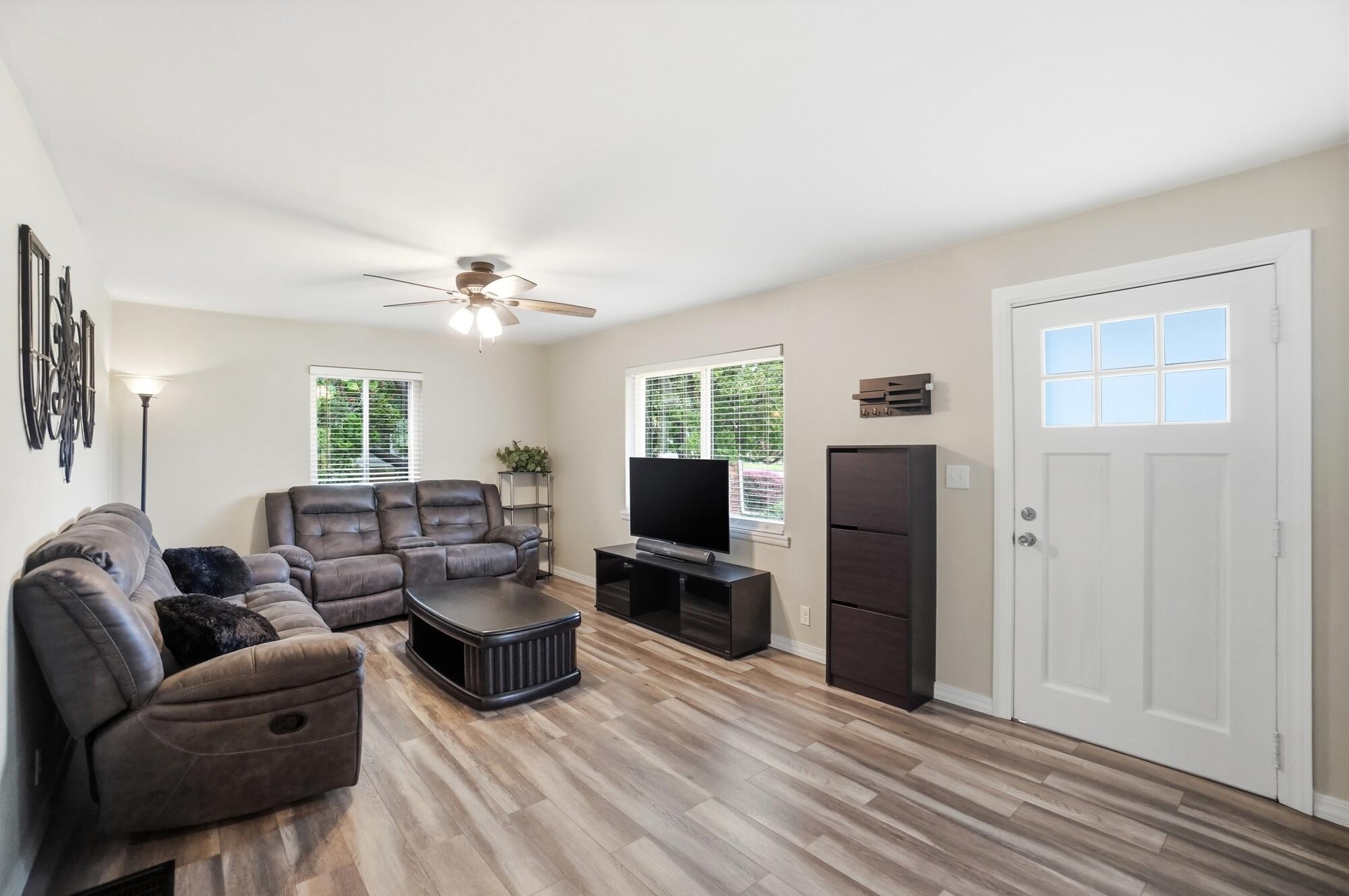 607 Lake Avenue, New Carlisle, Ohio 45344