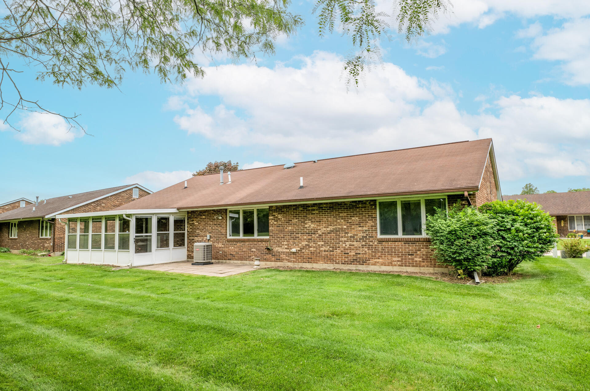 3056 Brixton Drive, Springfield, Ohio 45503