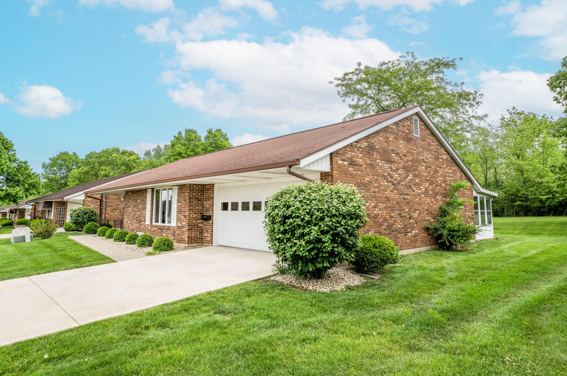 3056 Brixton Drive, Springfield, Ohio 45503