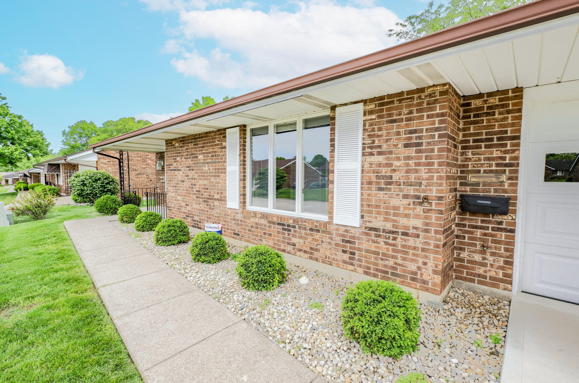 3056 Brixton Drive, Springfield, Ohio 45503