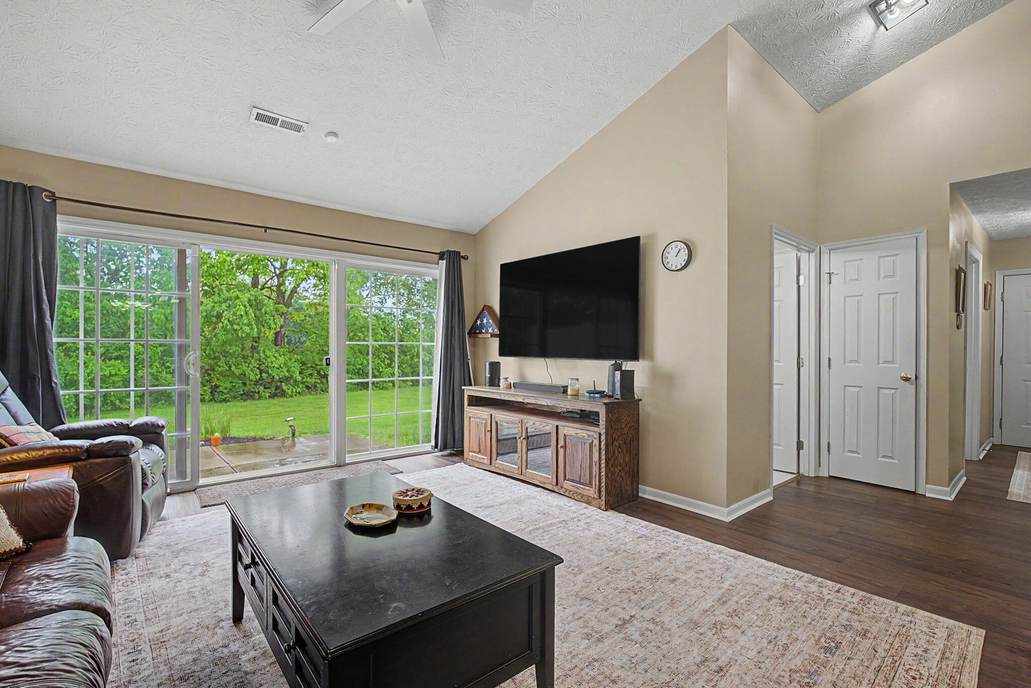 5005 Twin Lakes Circle, Englewood, Ohio 45322