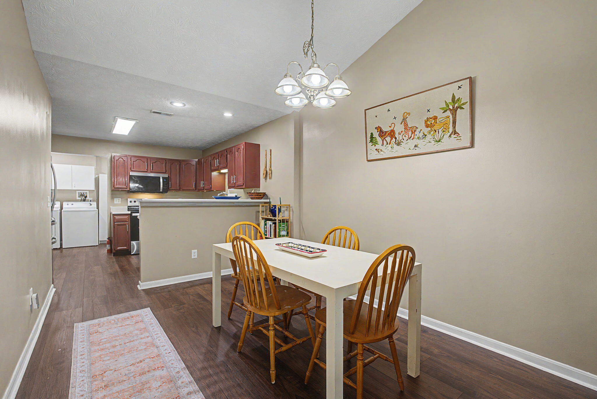 5005 Twin Lakes Circle, Englewood, Ohio 45322