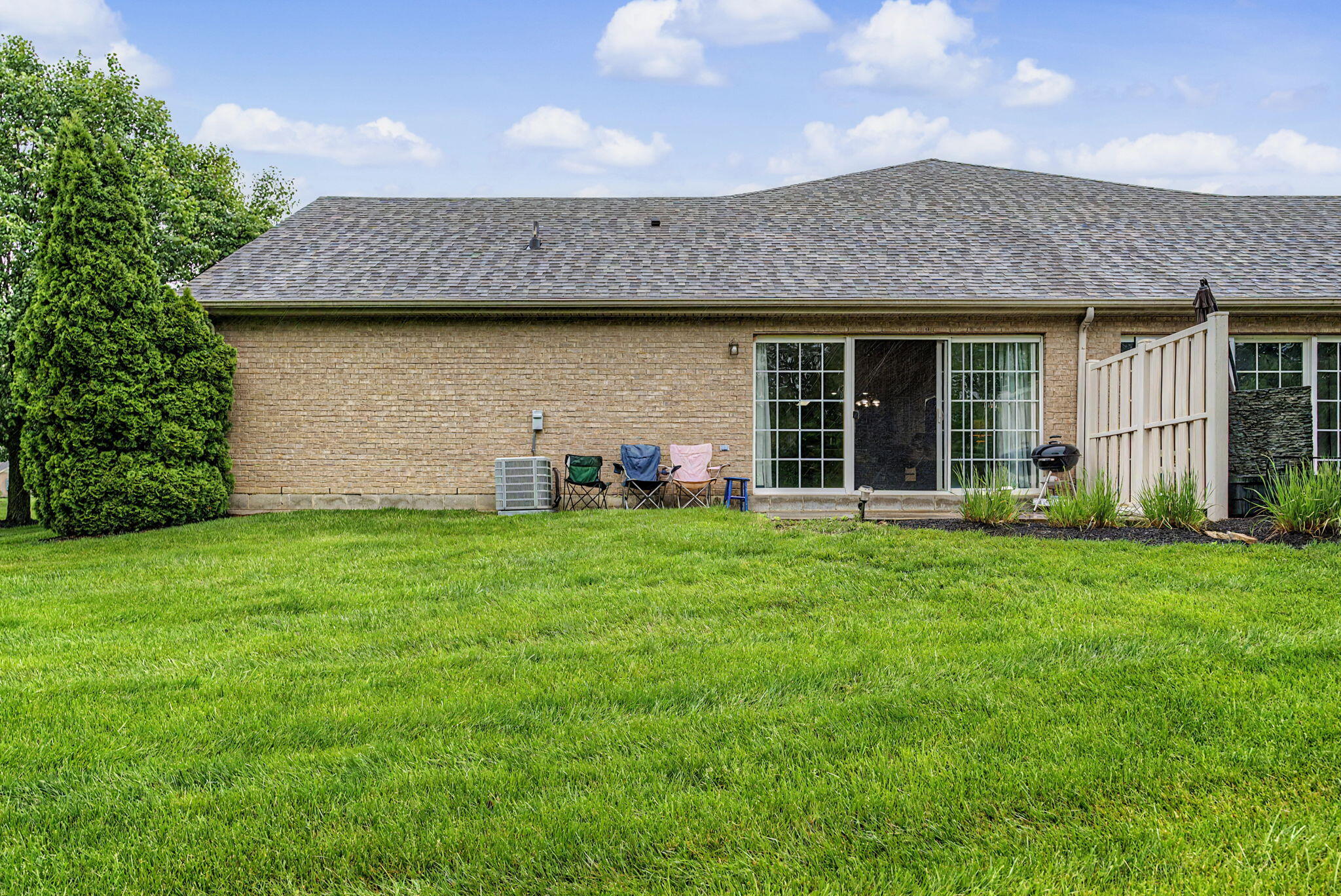 5005 Twin Lakes Circle, Englewood, Ohio 45322