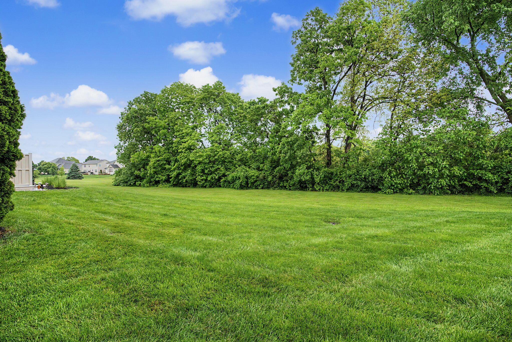5005 Twin Lakes Circle, Englewood, Ohio 45322
