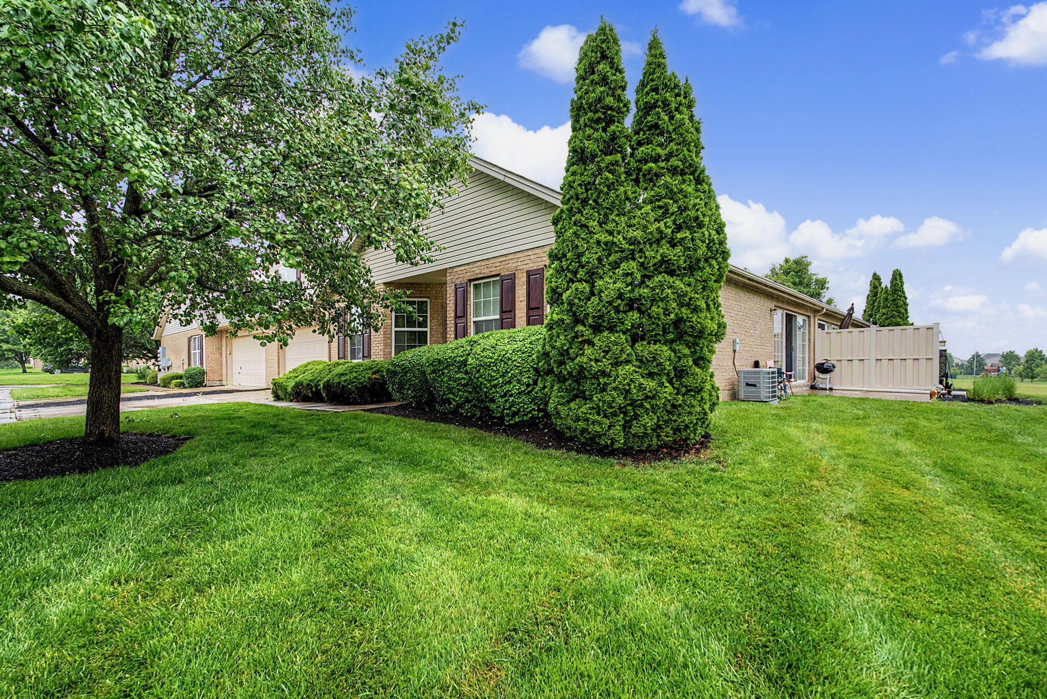 5005 Twin Lakes Circle, Englewood, Ohio 45322
