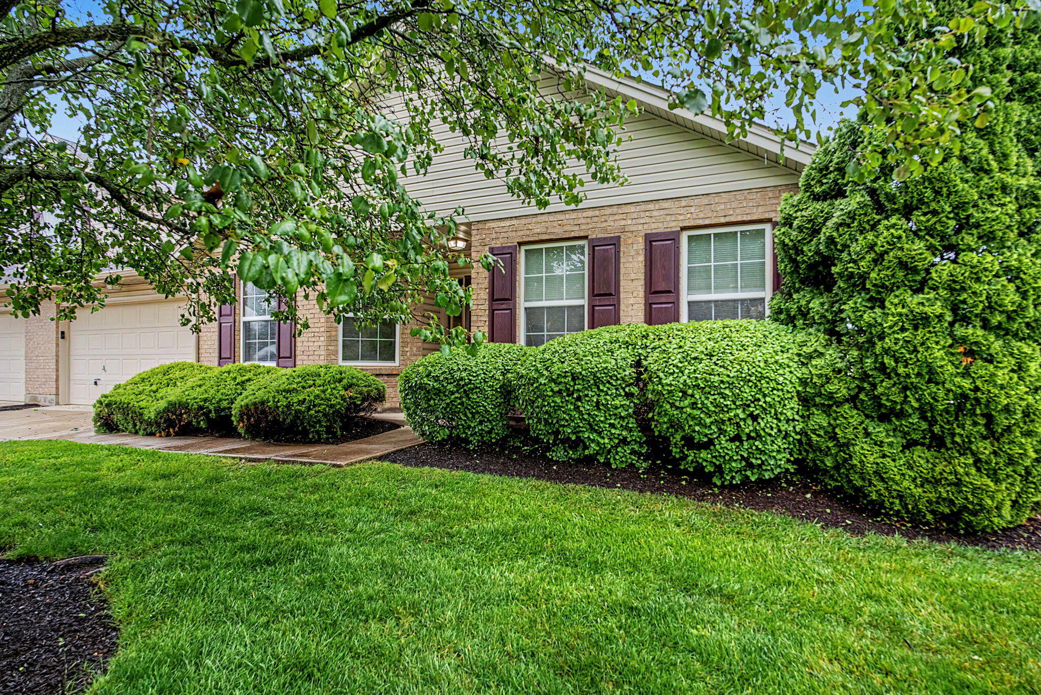 5005 Twin Lakes Circle, Englewood, Ohio 45322
