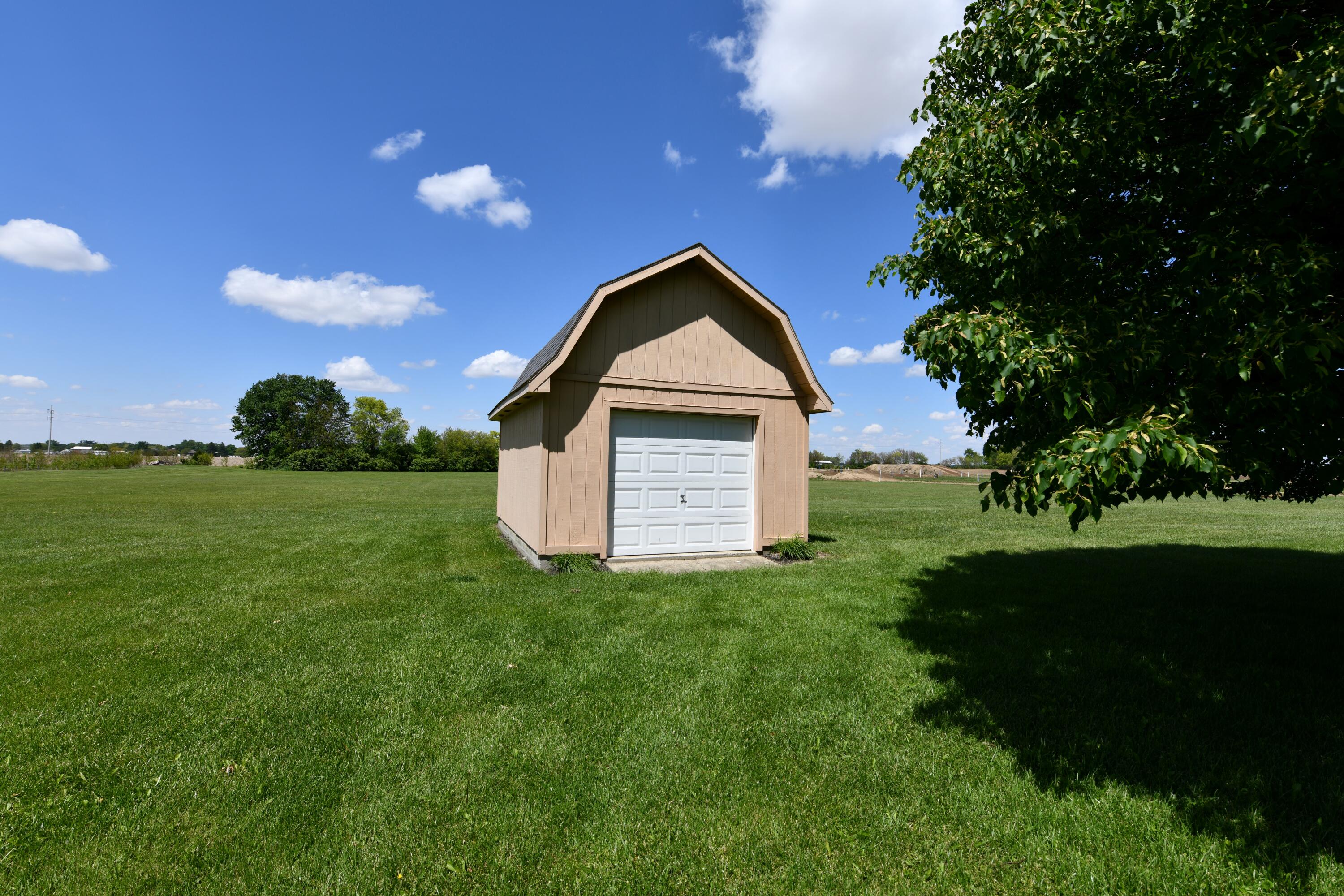 7071 State Route 41, Covington, Ohio 45318