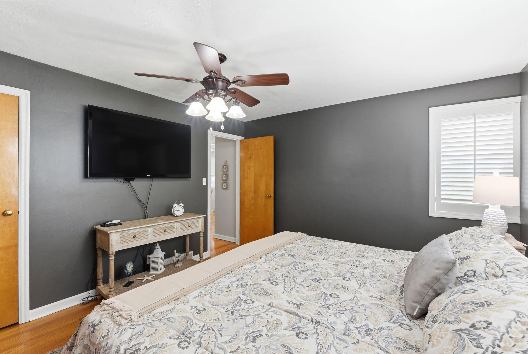 708 Lawnview Avenue, Springfield, Ohio 45505