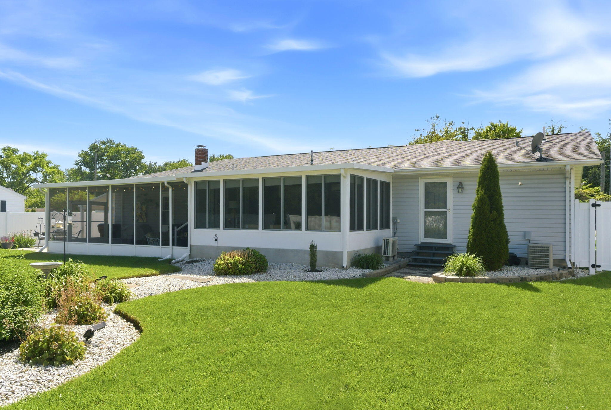 708 Lawnview Avenue, Springfield, Ohio 45505