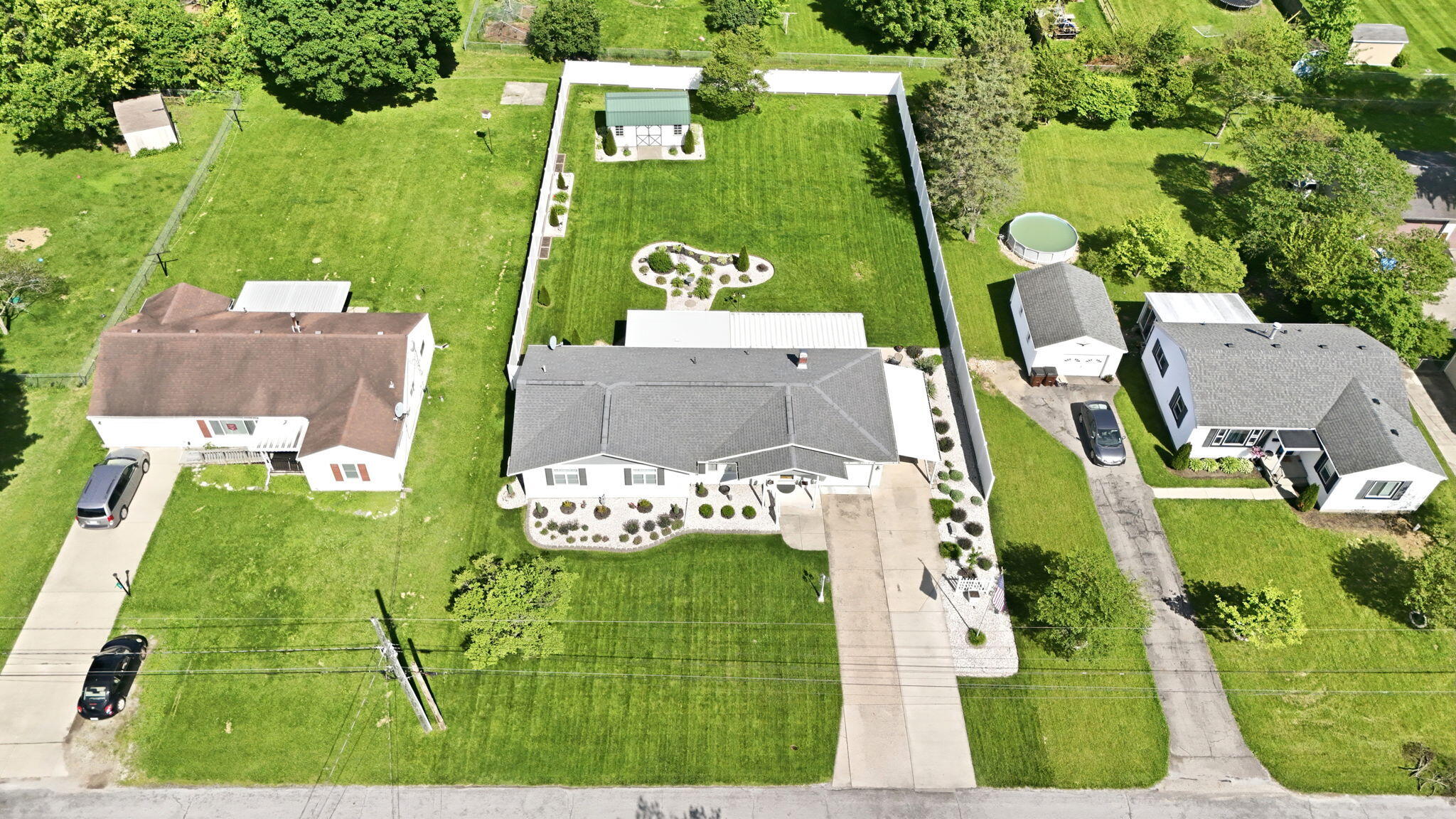 708 Lawnview Avenue, Springfield, Ohio 45505