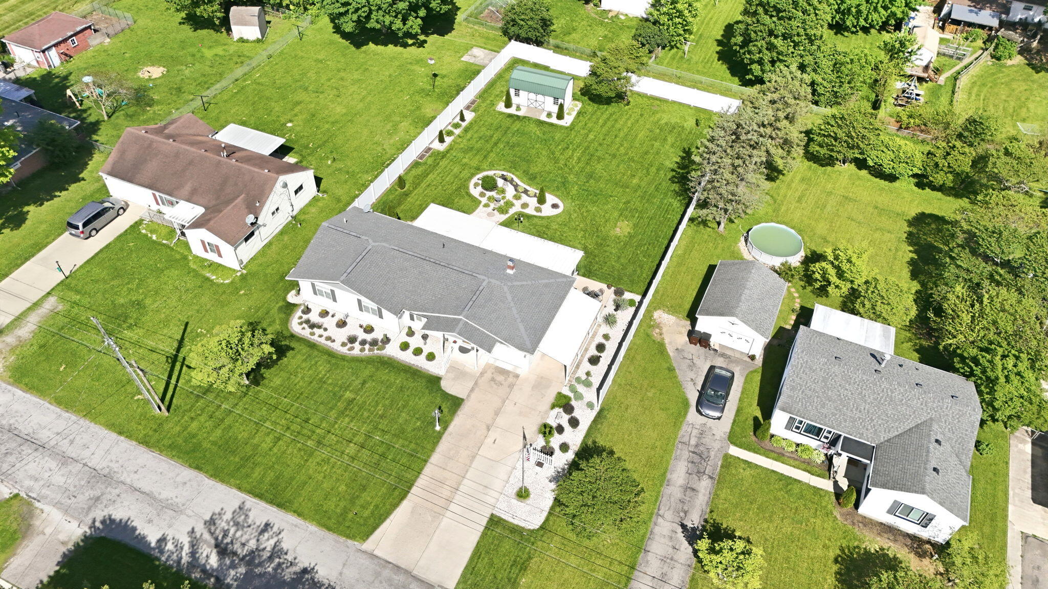 708 Lawnview Avenue, Springfield, Ohio 45505
