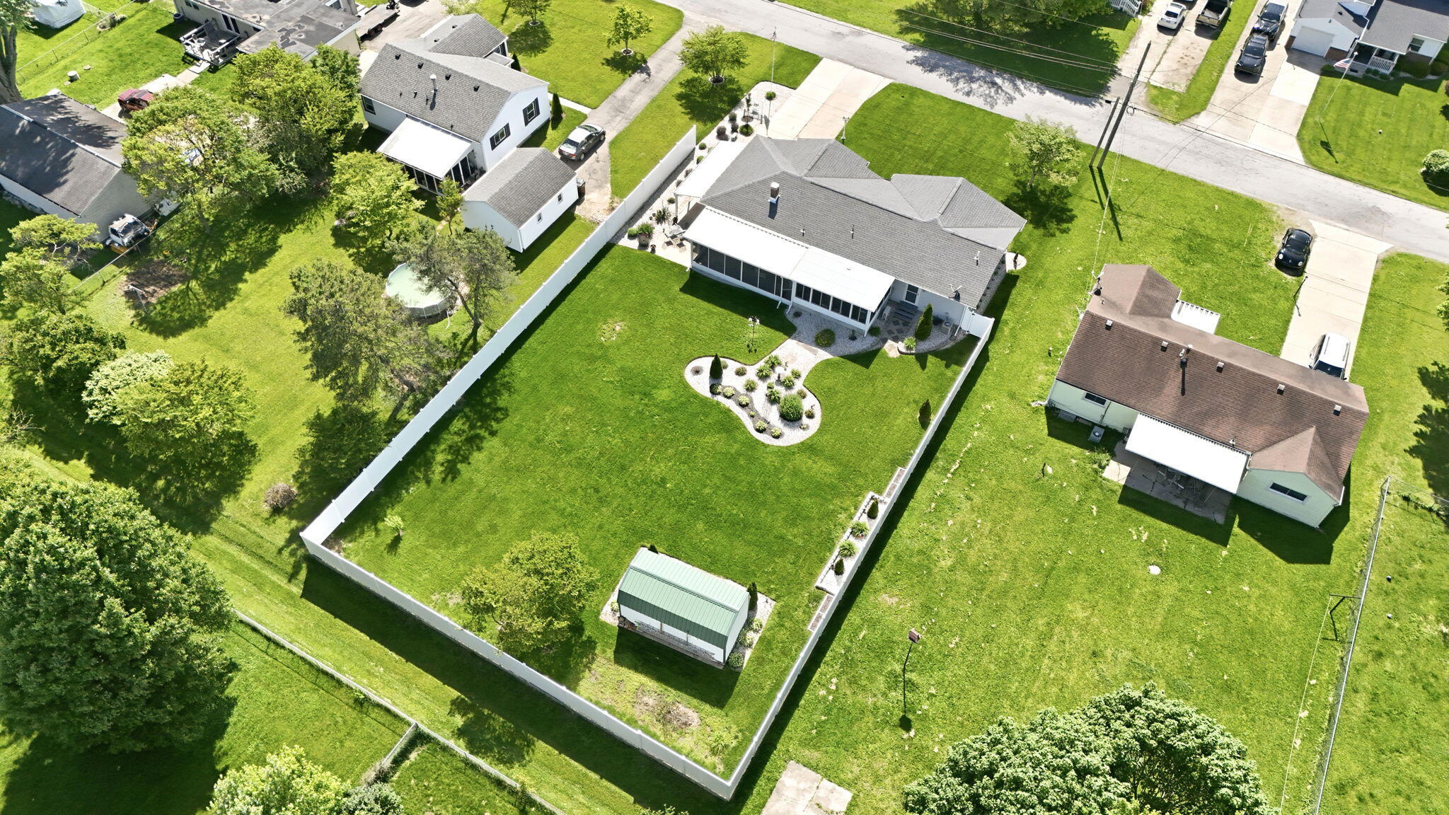 708 Lawnview Avenue, Springfield, Ohio 45505